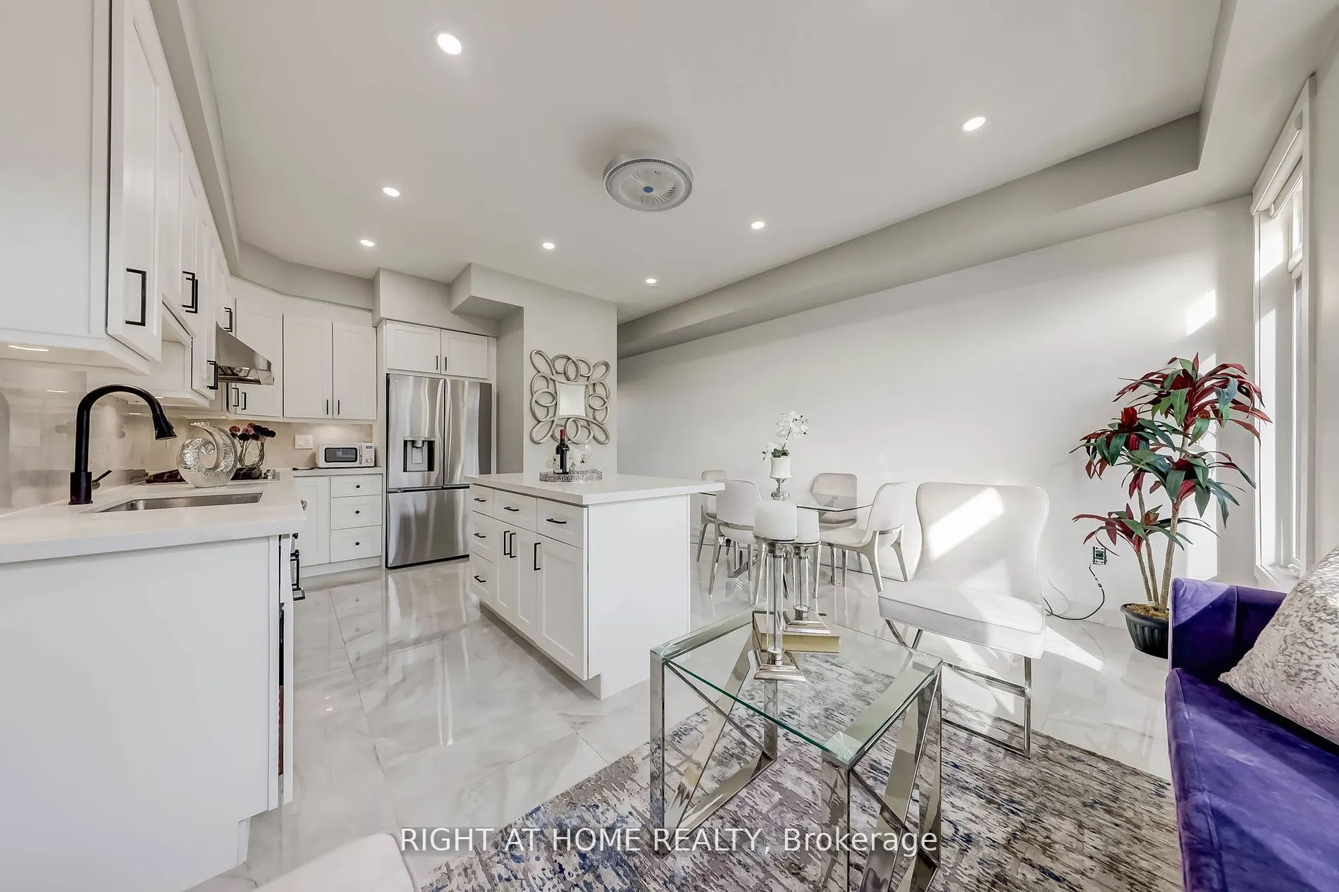 22 Garneau Street