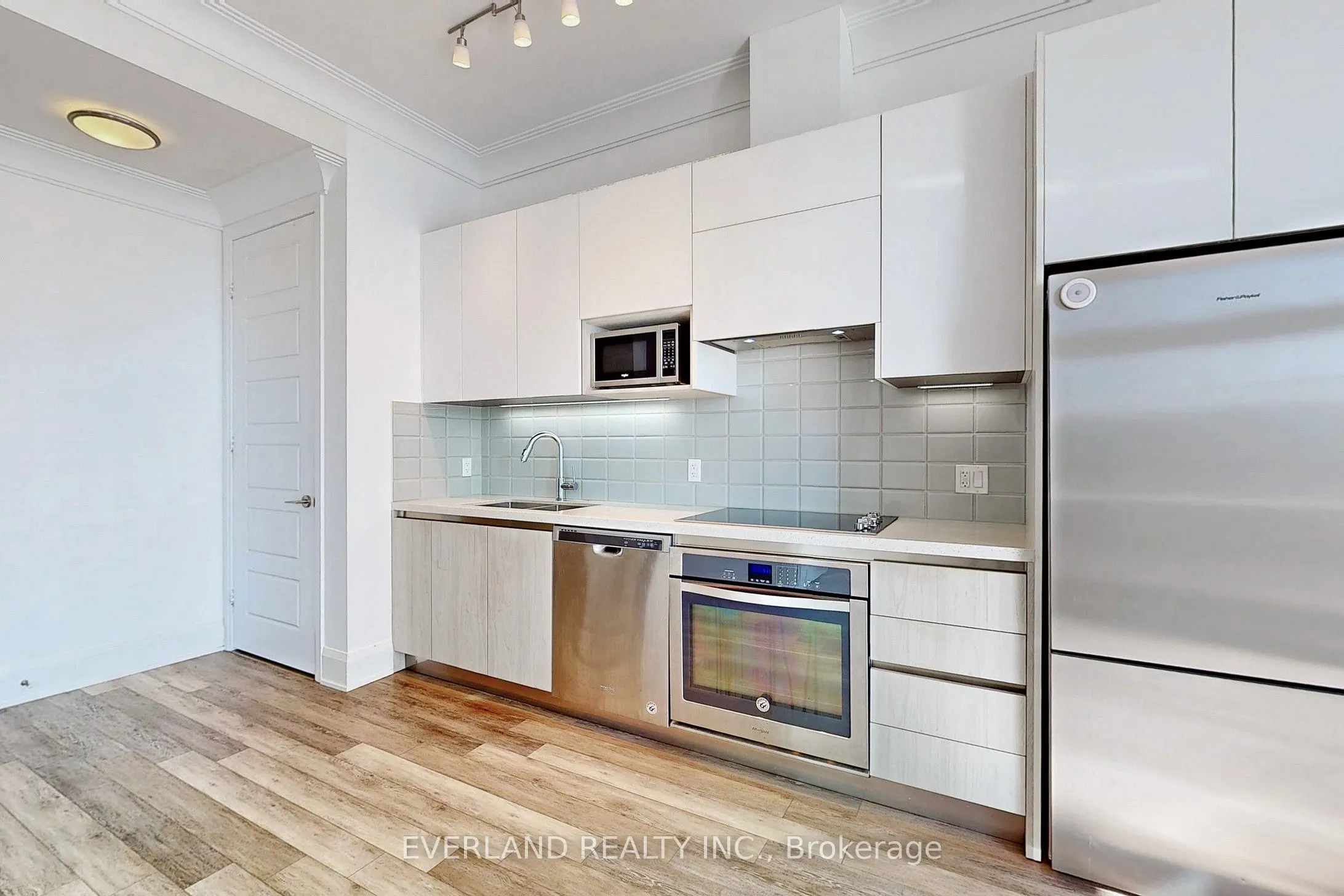 15 Water Walk Drive, #206