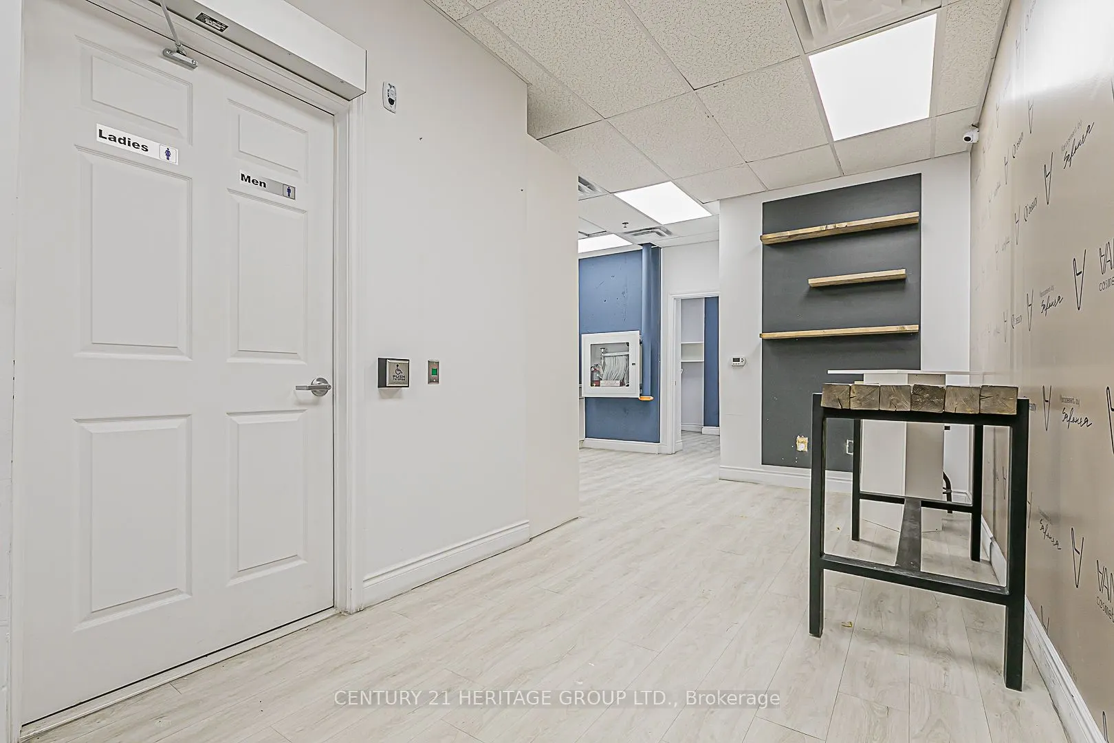 9201 Yonge Street, #LEVEL 1, UNIT 1 ( NW-1)