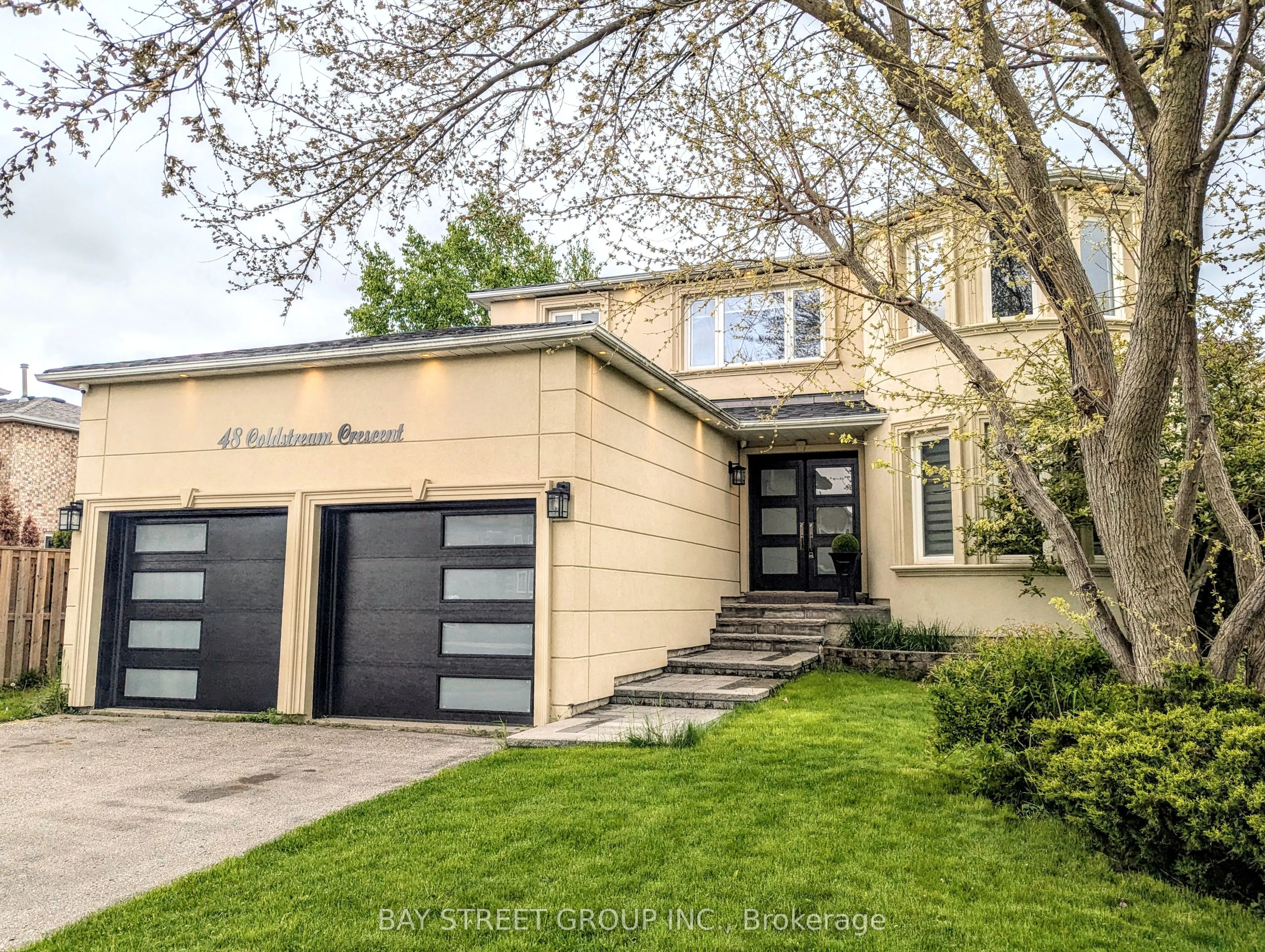 48 Coldstream Crescent