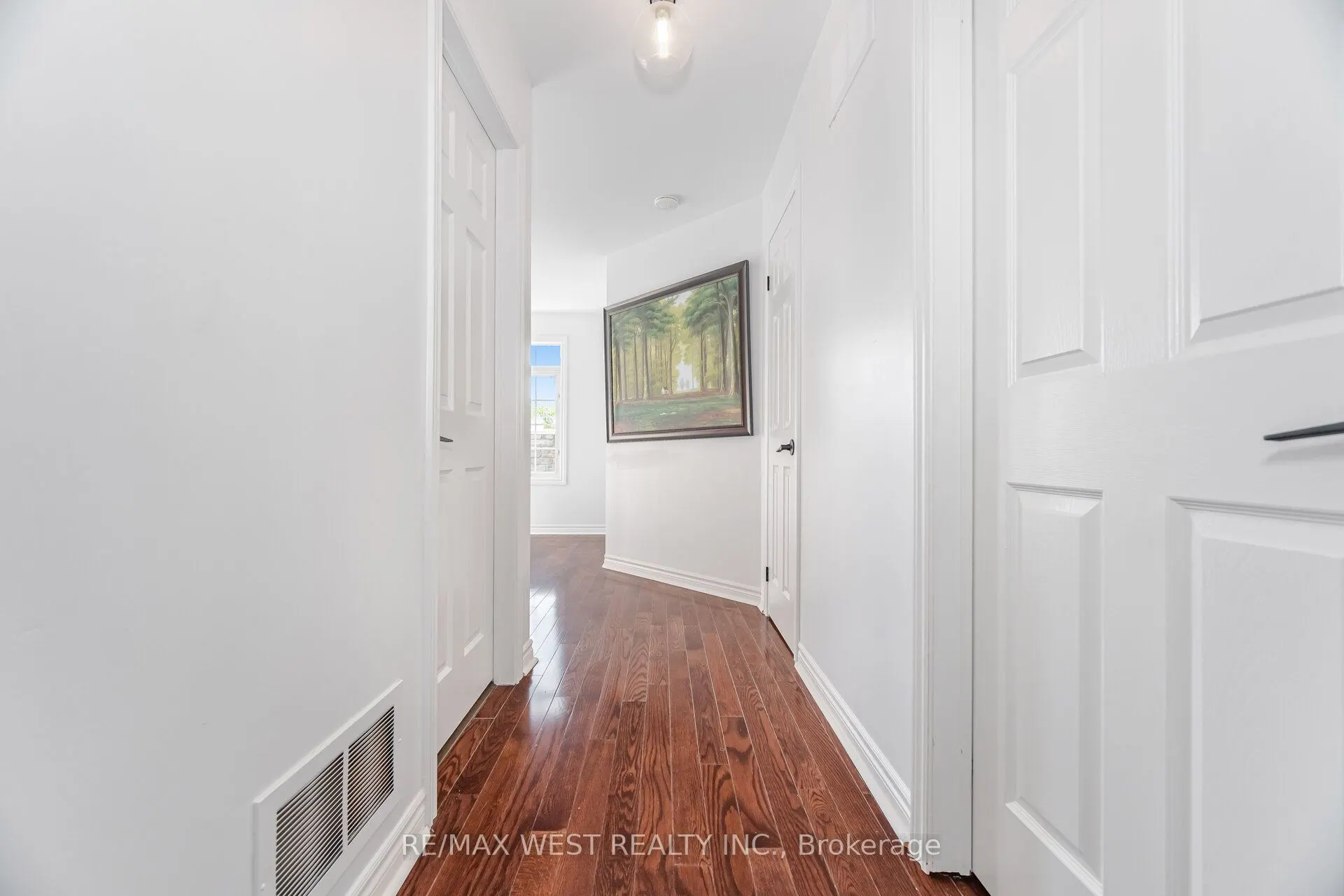 34 Willow Tree Street