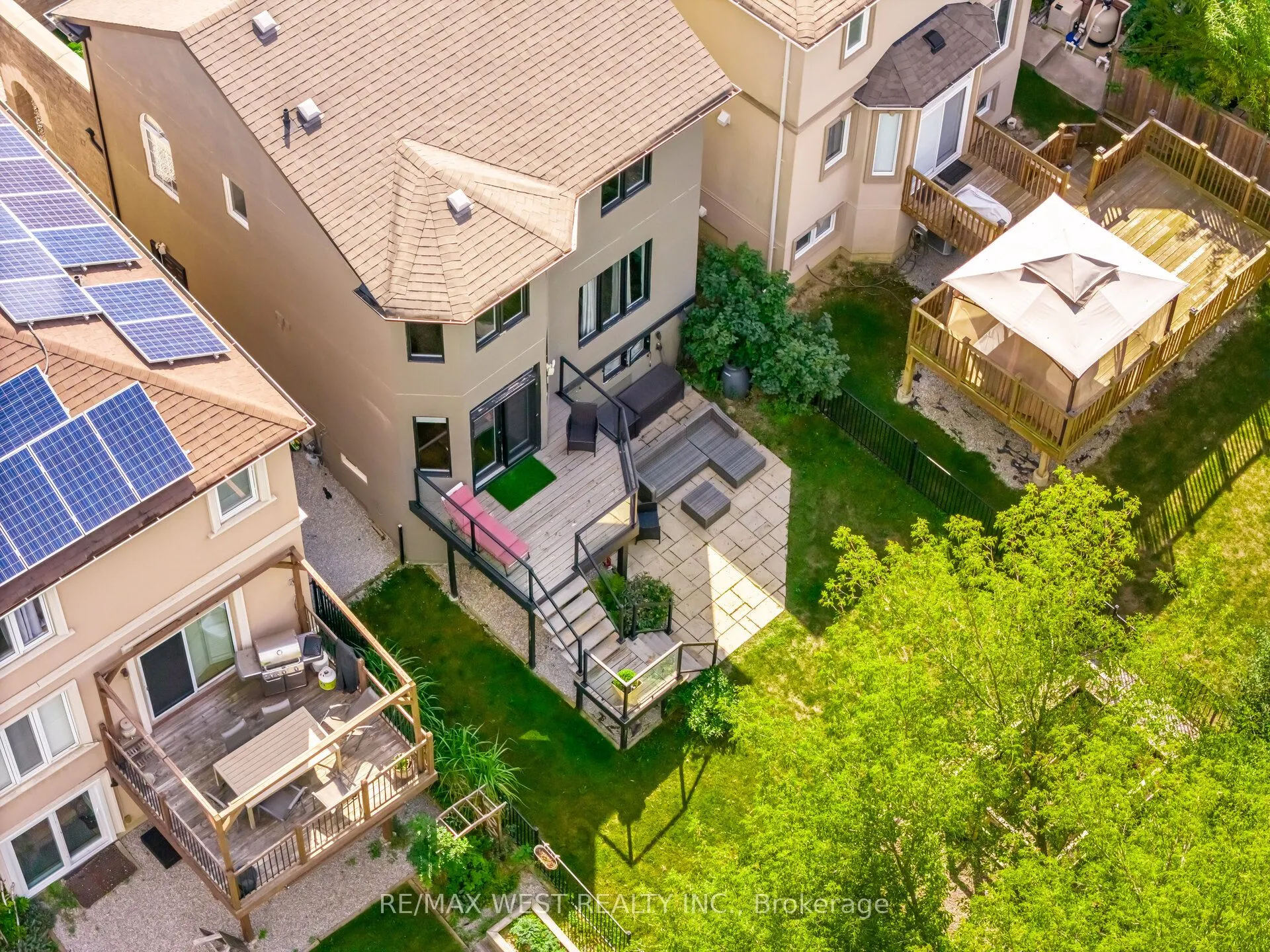 34 Willow Tree Street