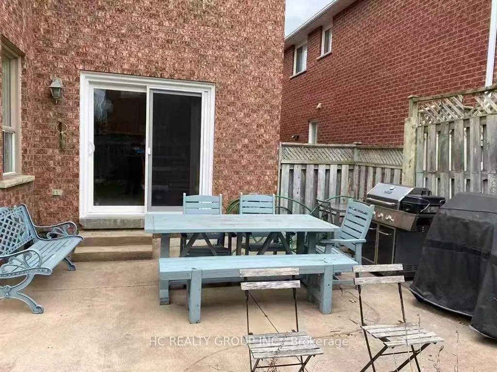 97 Woodriver Street