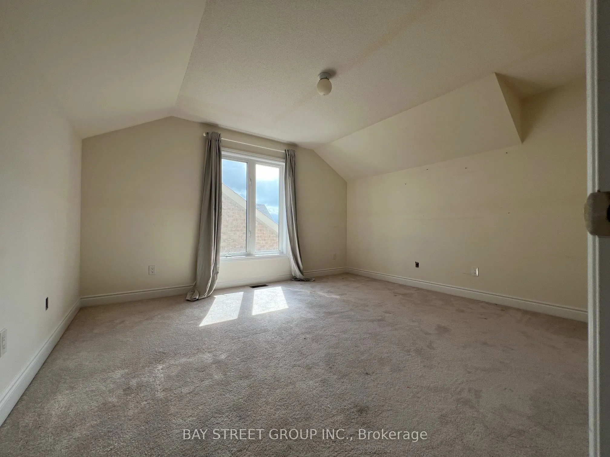 915 Ernest Cousins Circle