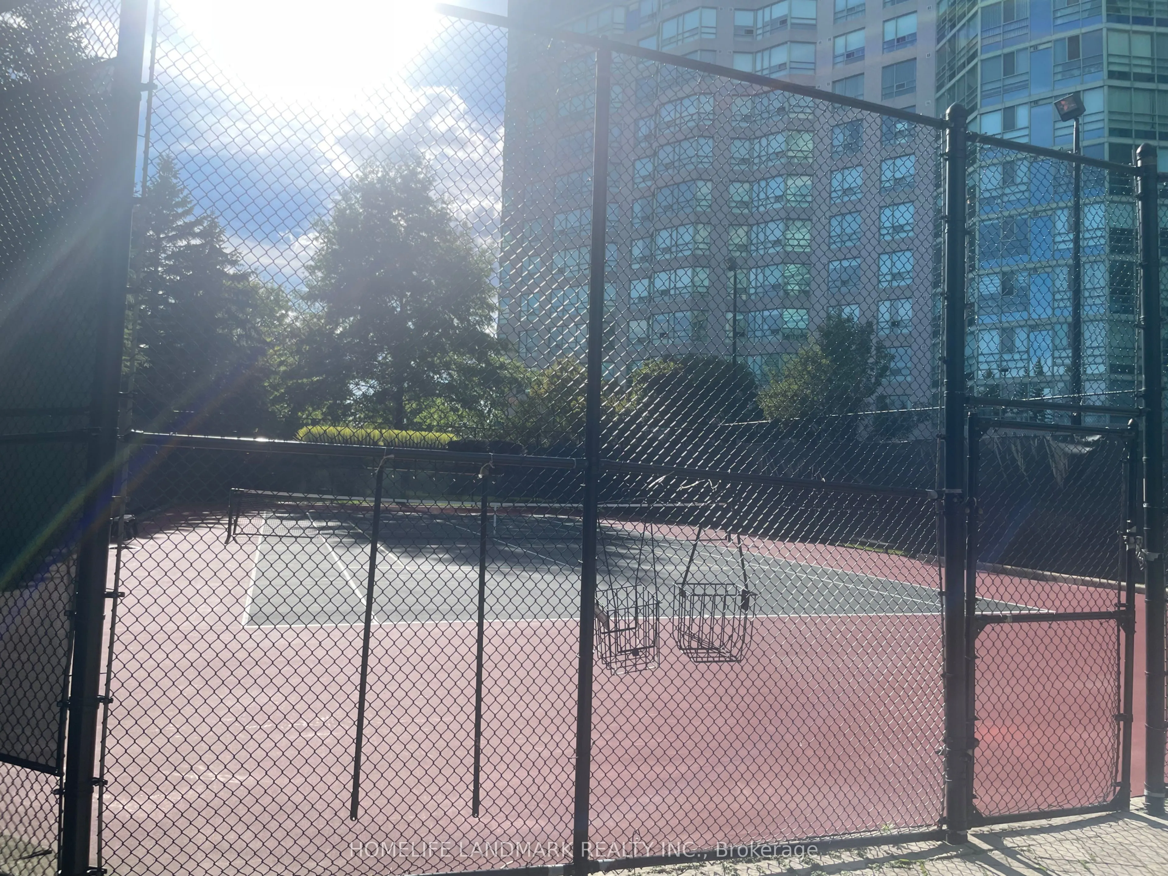 7805 Bayview Avenue, #209