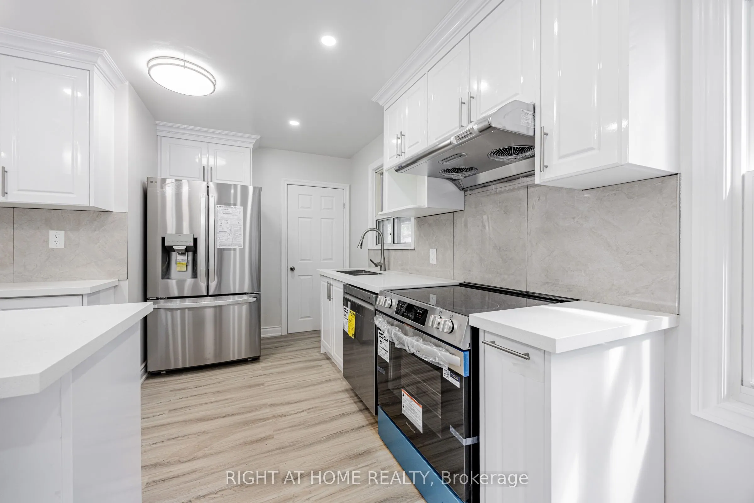 225 Essex- Entire House Avenue