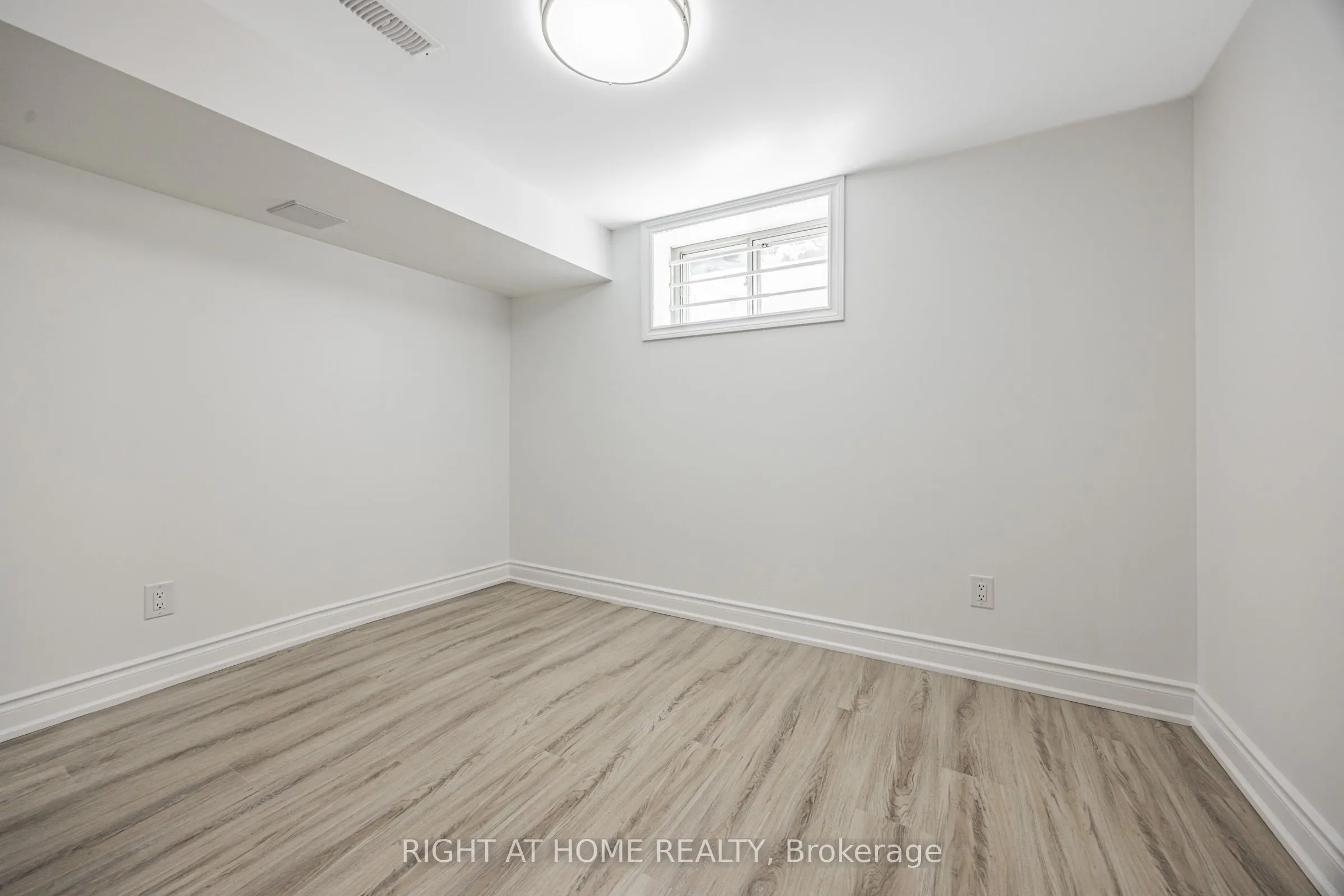 225 Essex- Basement unit Avenue