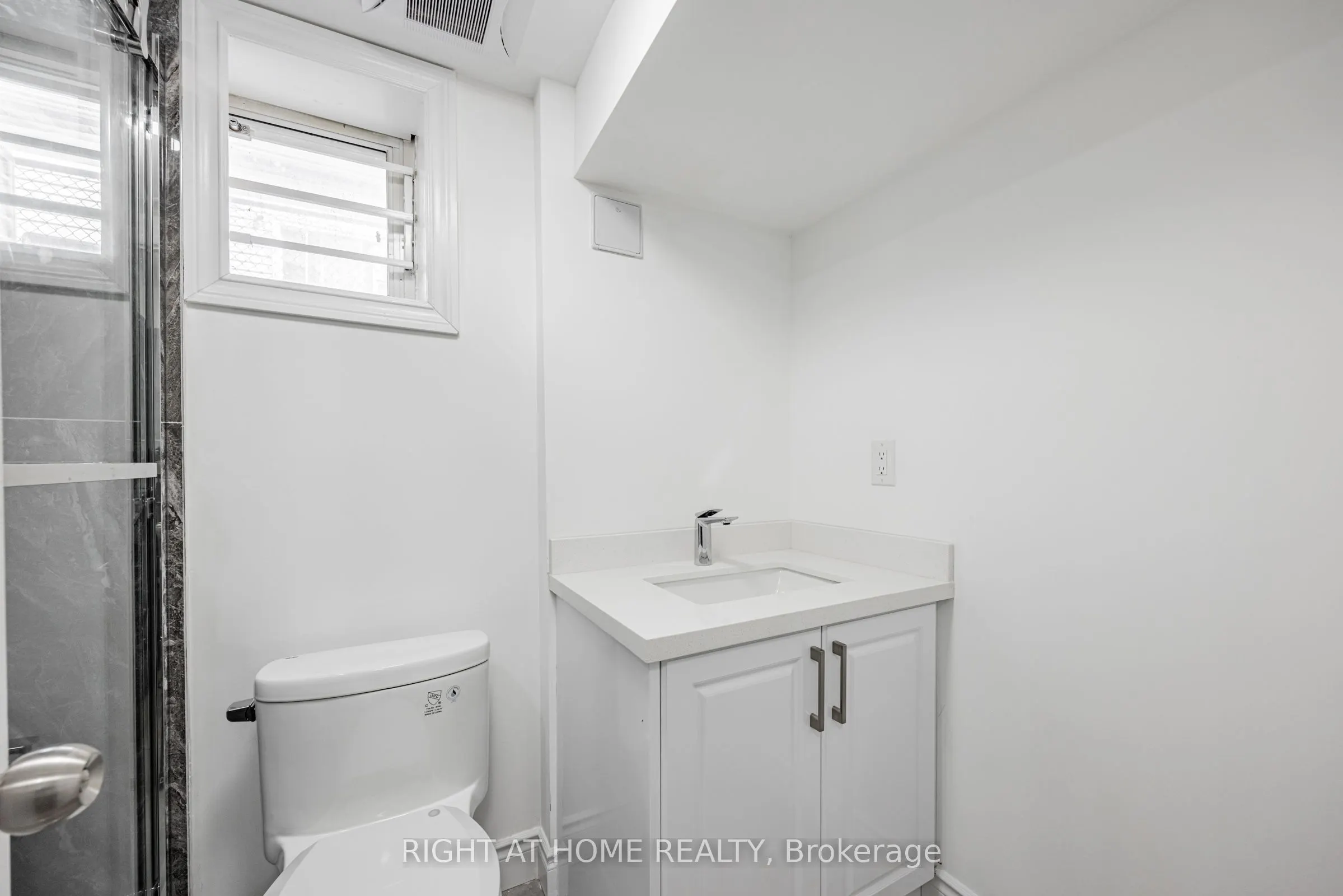 225 Essex- Basement unit Avenue
