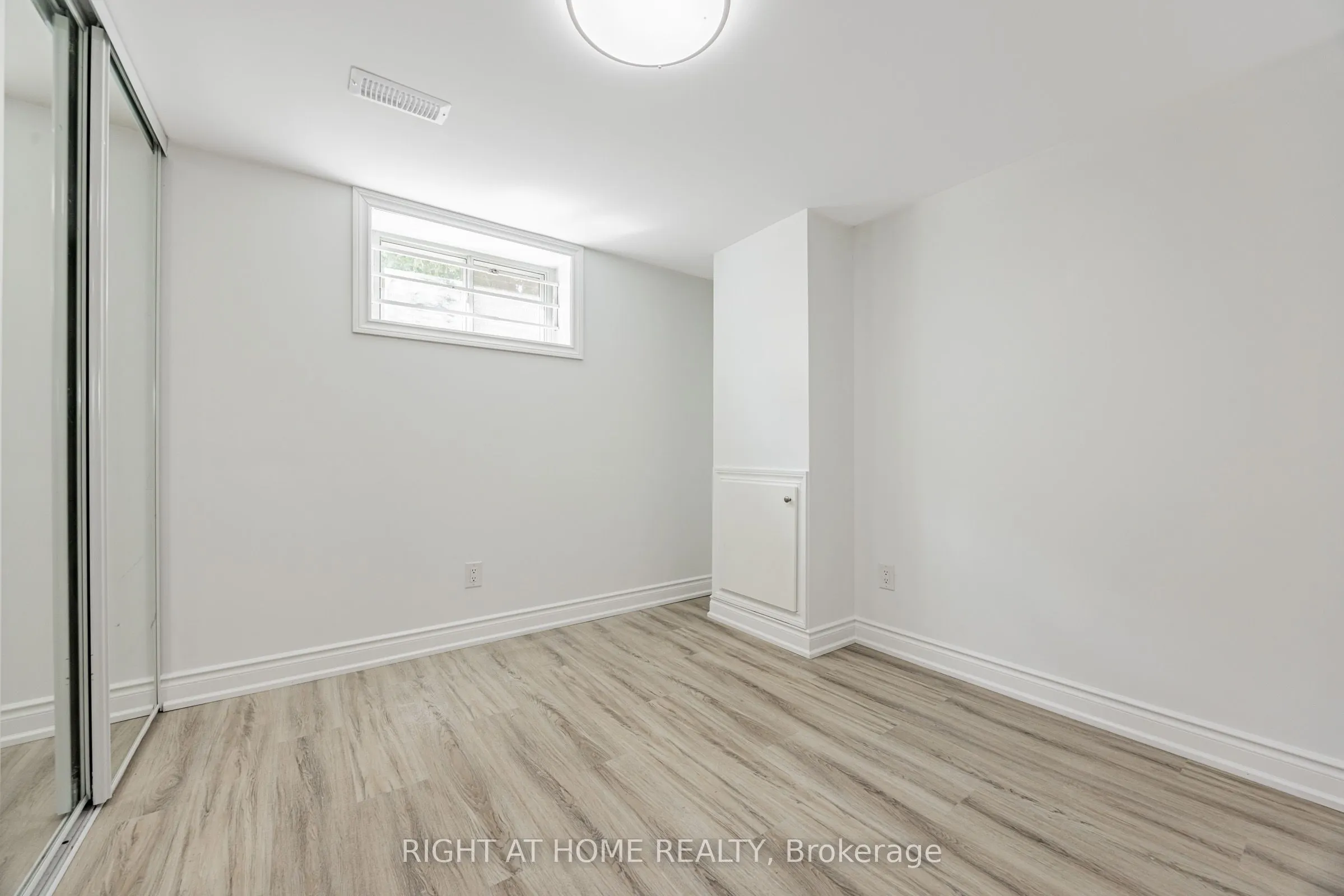 225 Essex- Basement unit Avenue