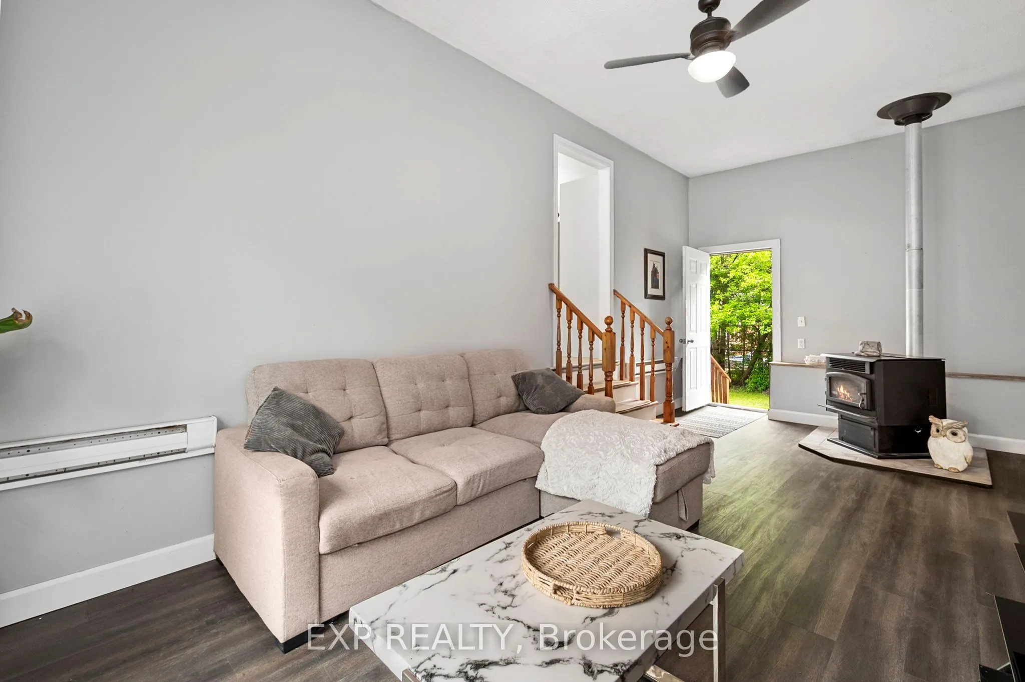 75 Brook Crescent