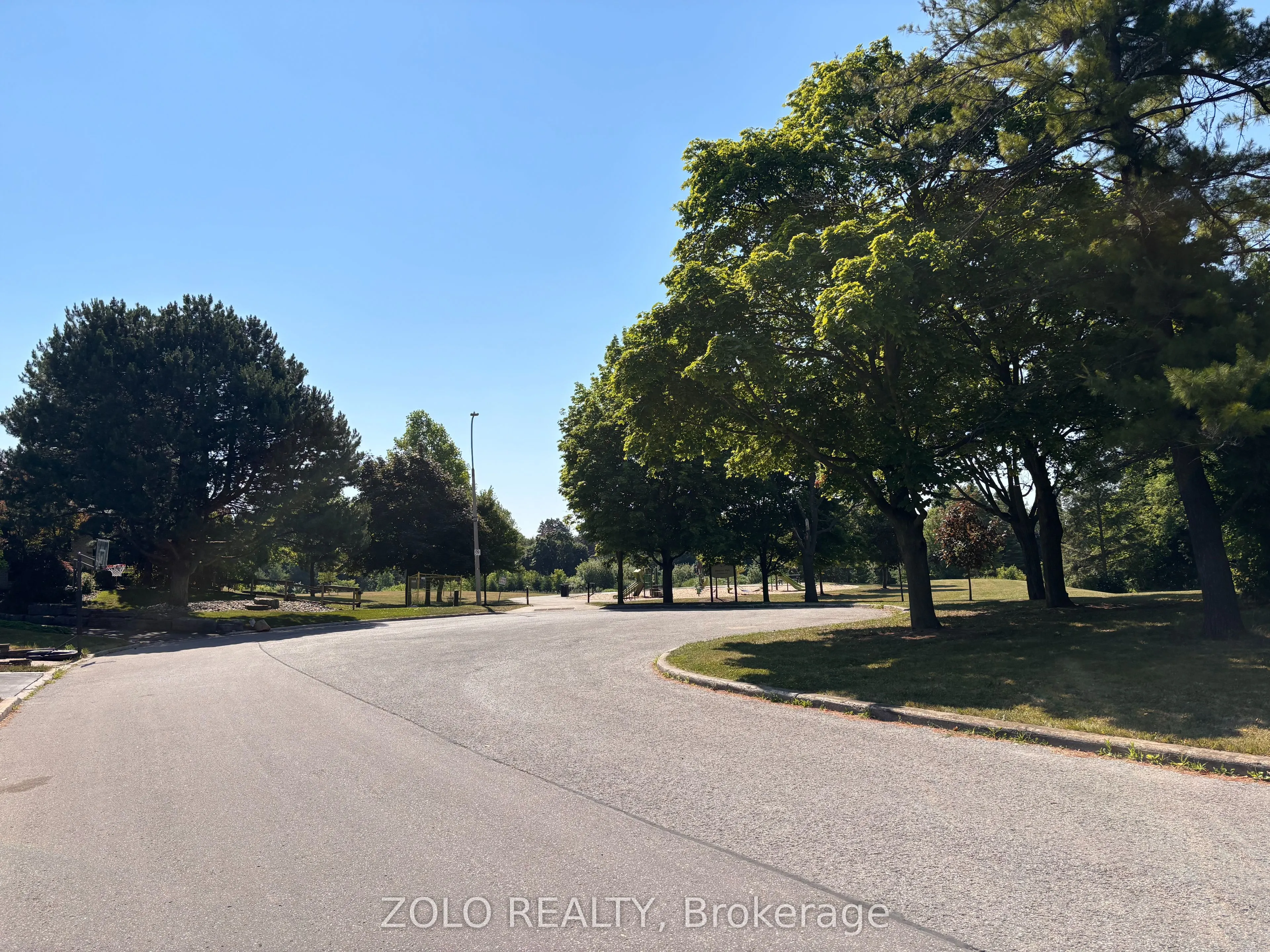74 Lasylipper Court