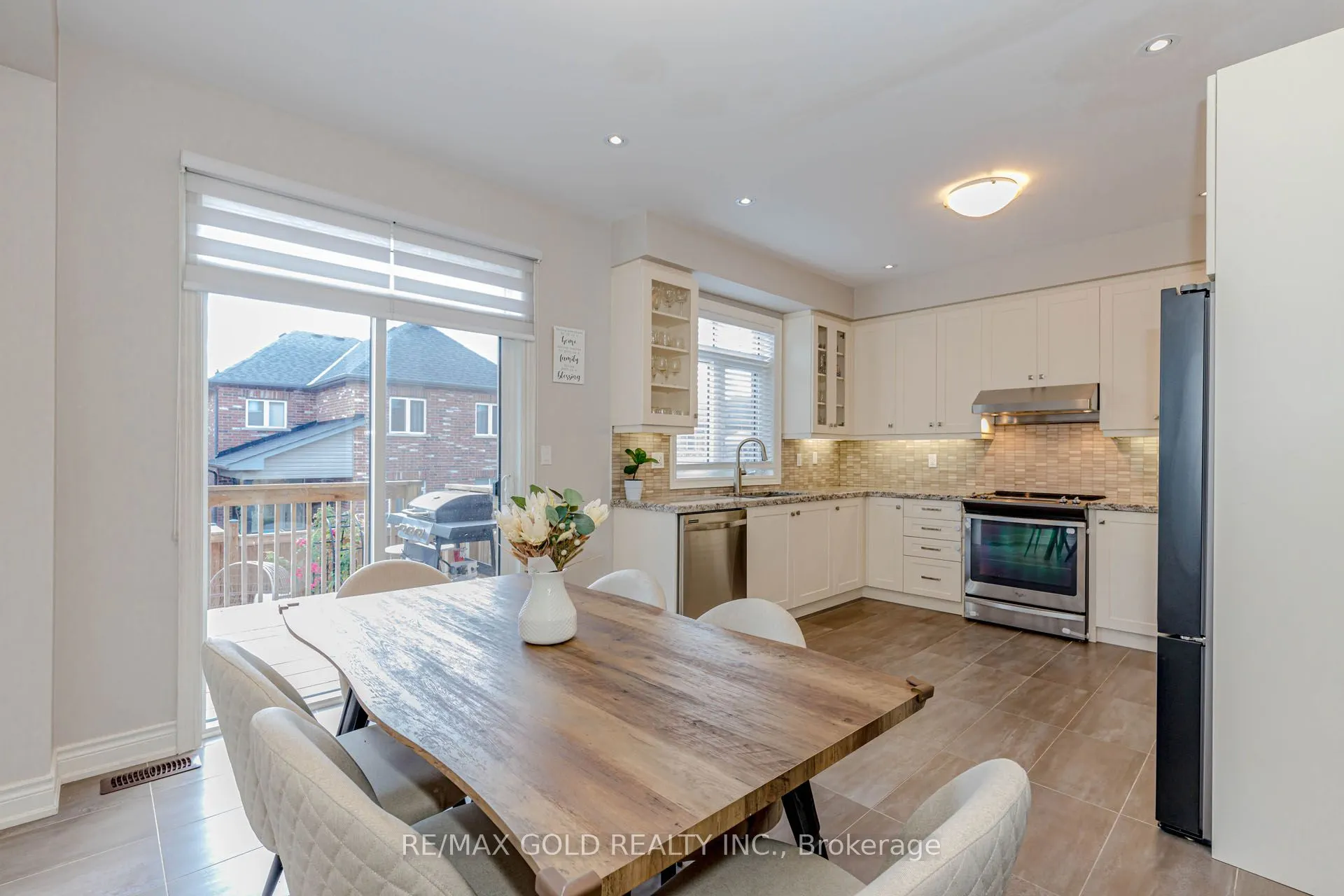 71 Fortis Crescent