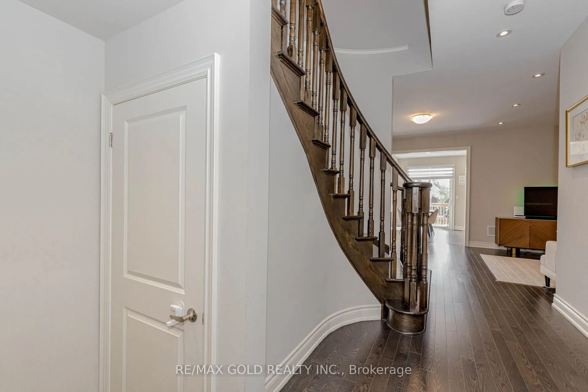 71 Fortis Crescent