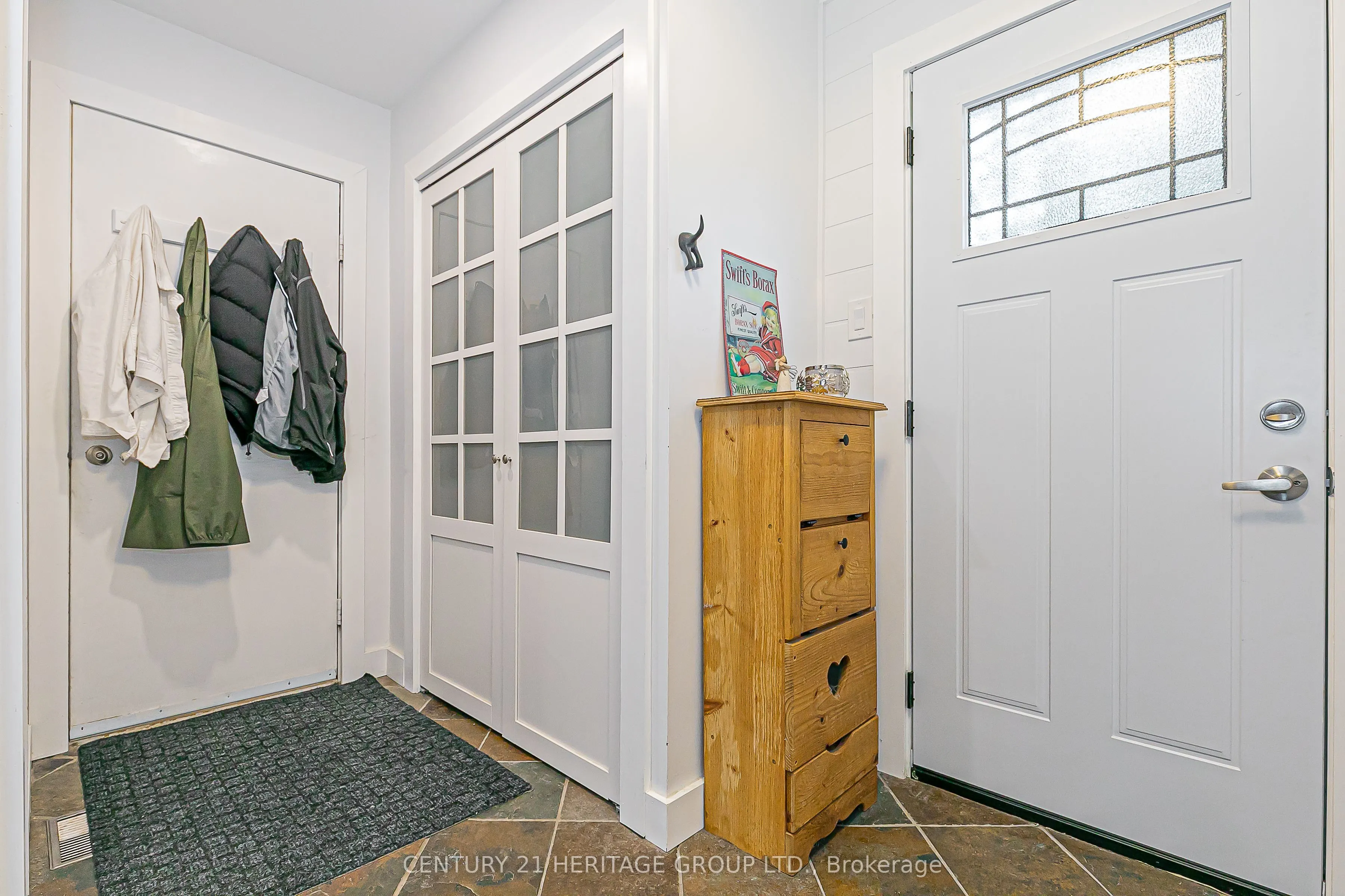 40 Albery Crescent