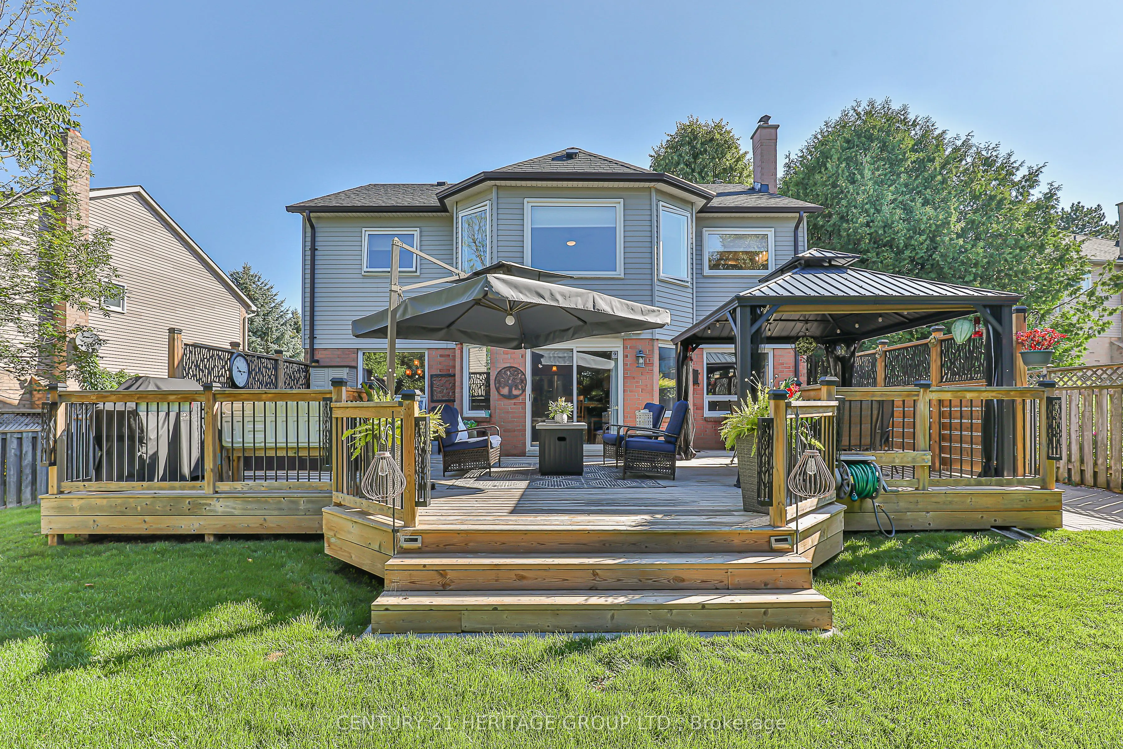 40 Albery Crescent