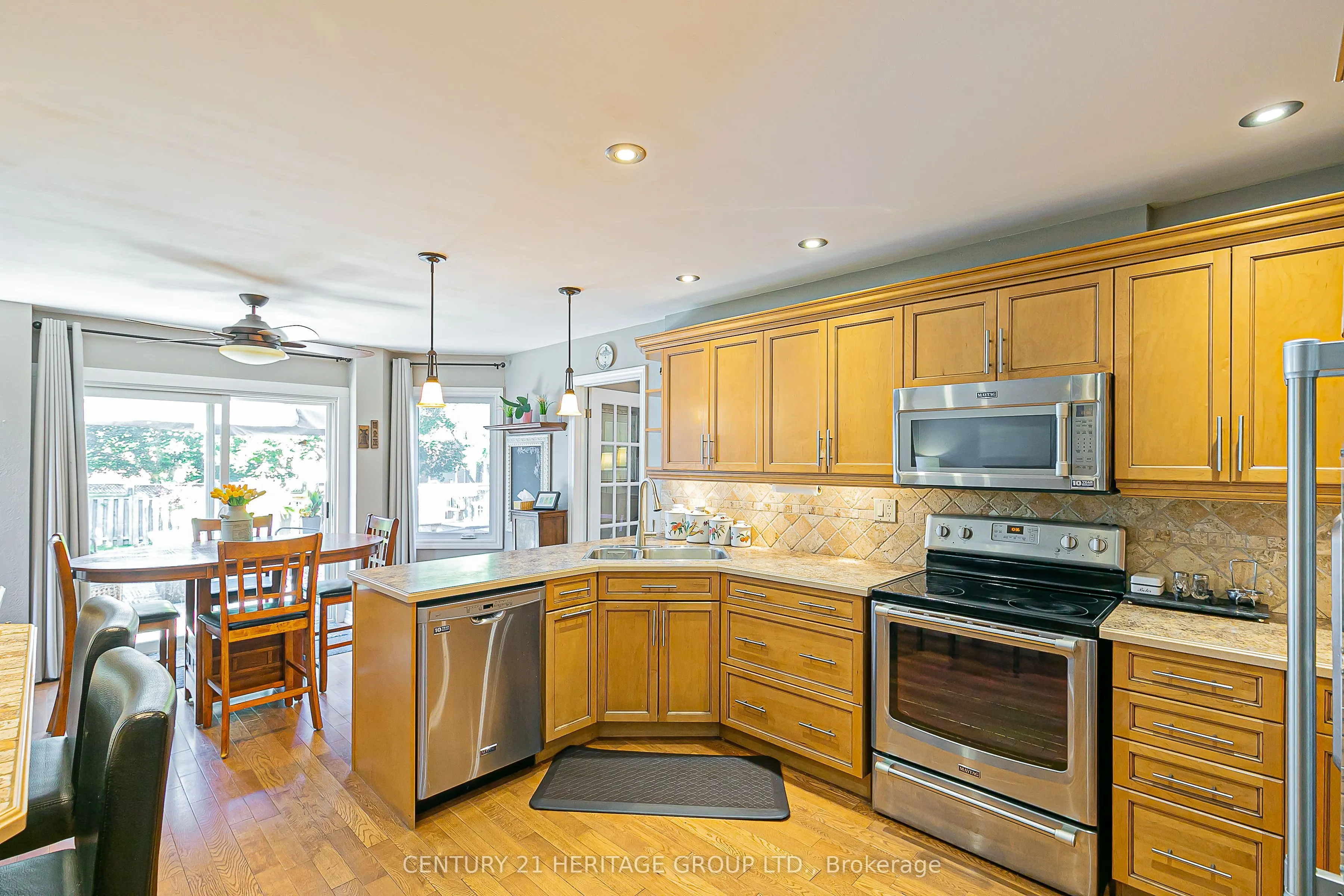 40 Albery Crescent