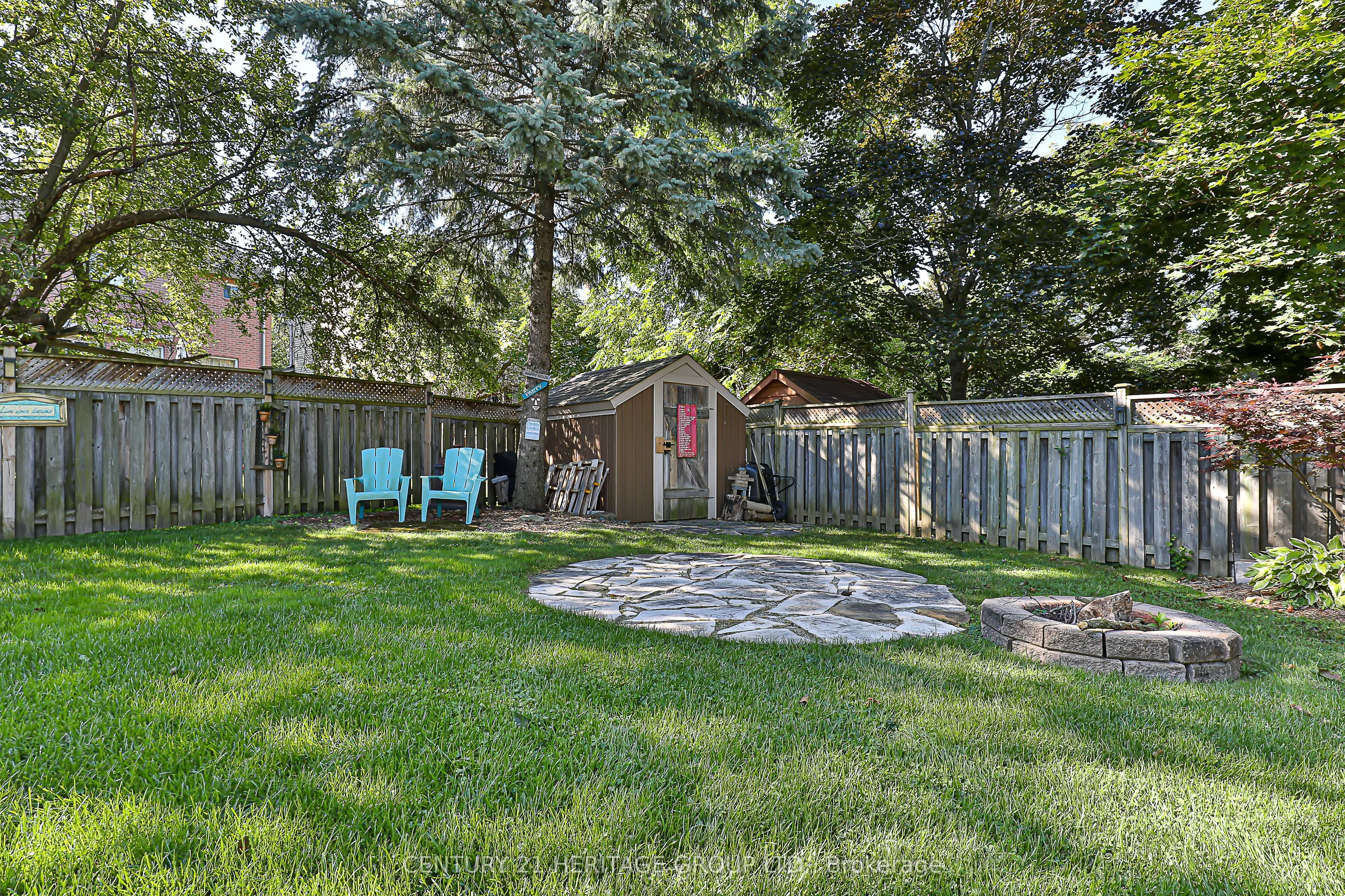 40 Albery Crescent