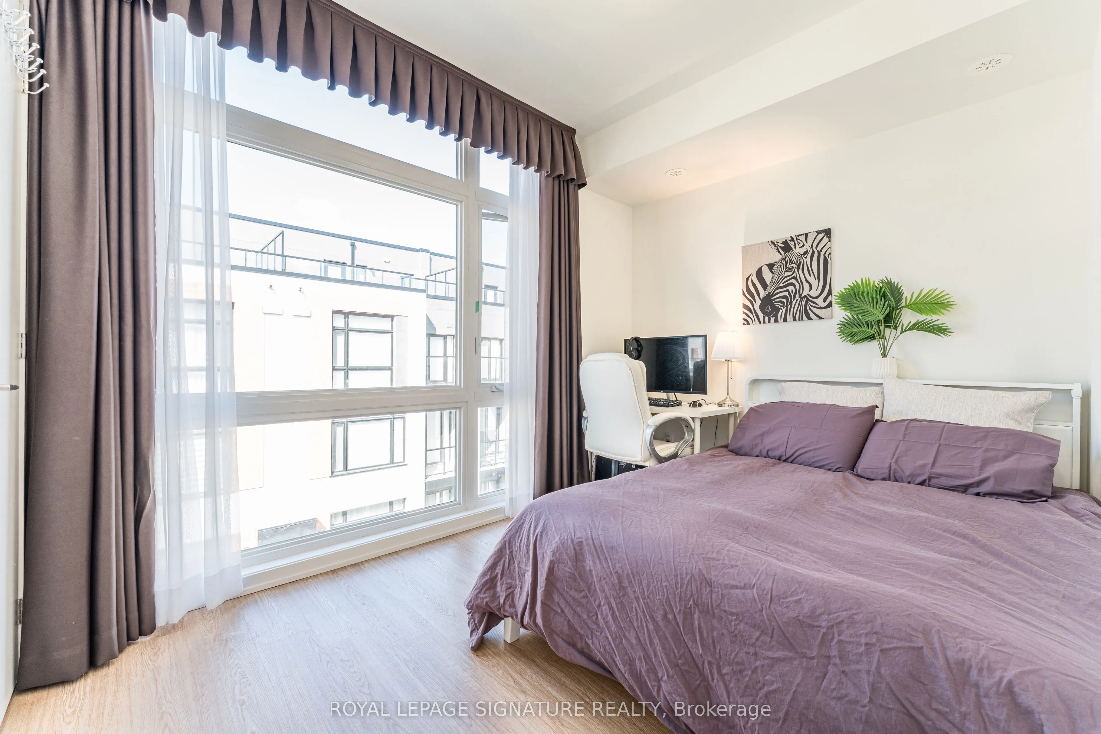 14 David Eyer Road, #1007