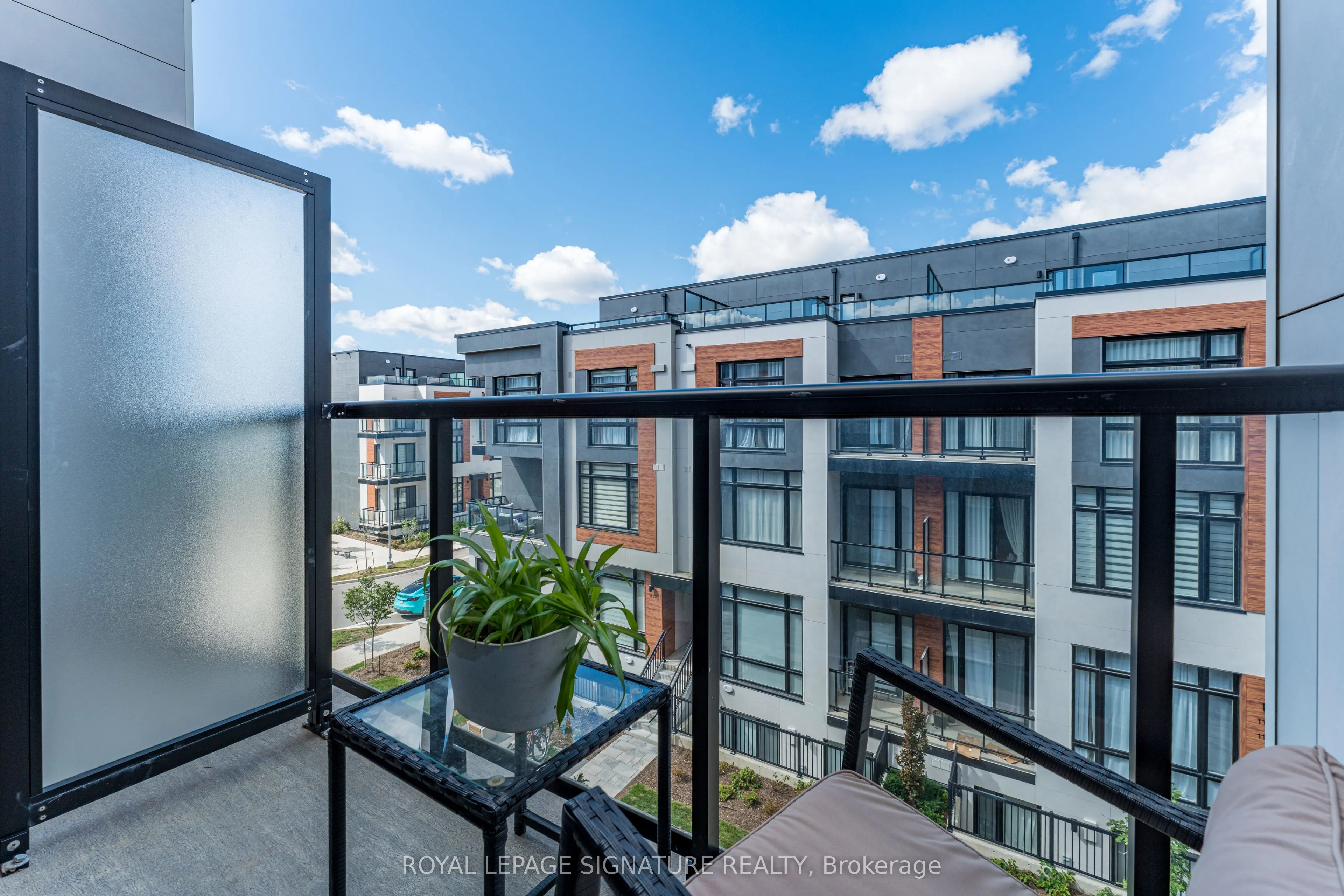 14 David Eyer Road, #1007