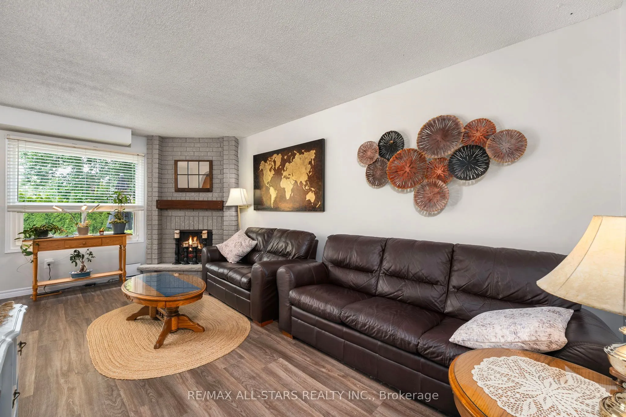 10 Skybird Lane