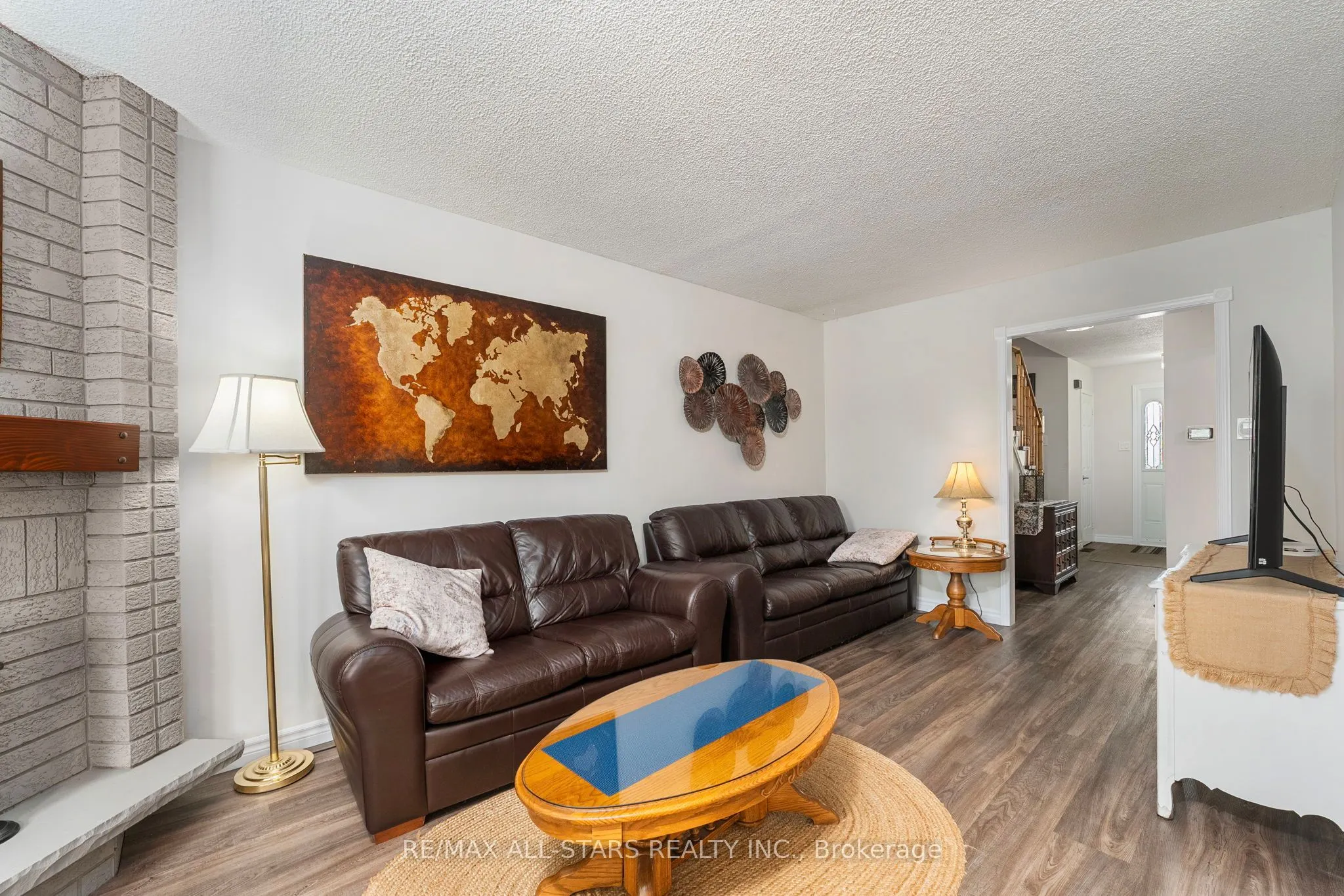 10 Skybird Lane