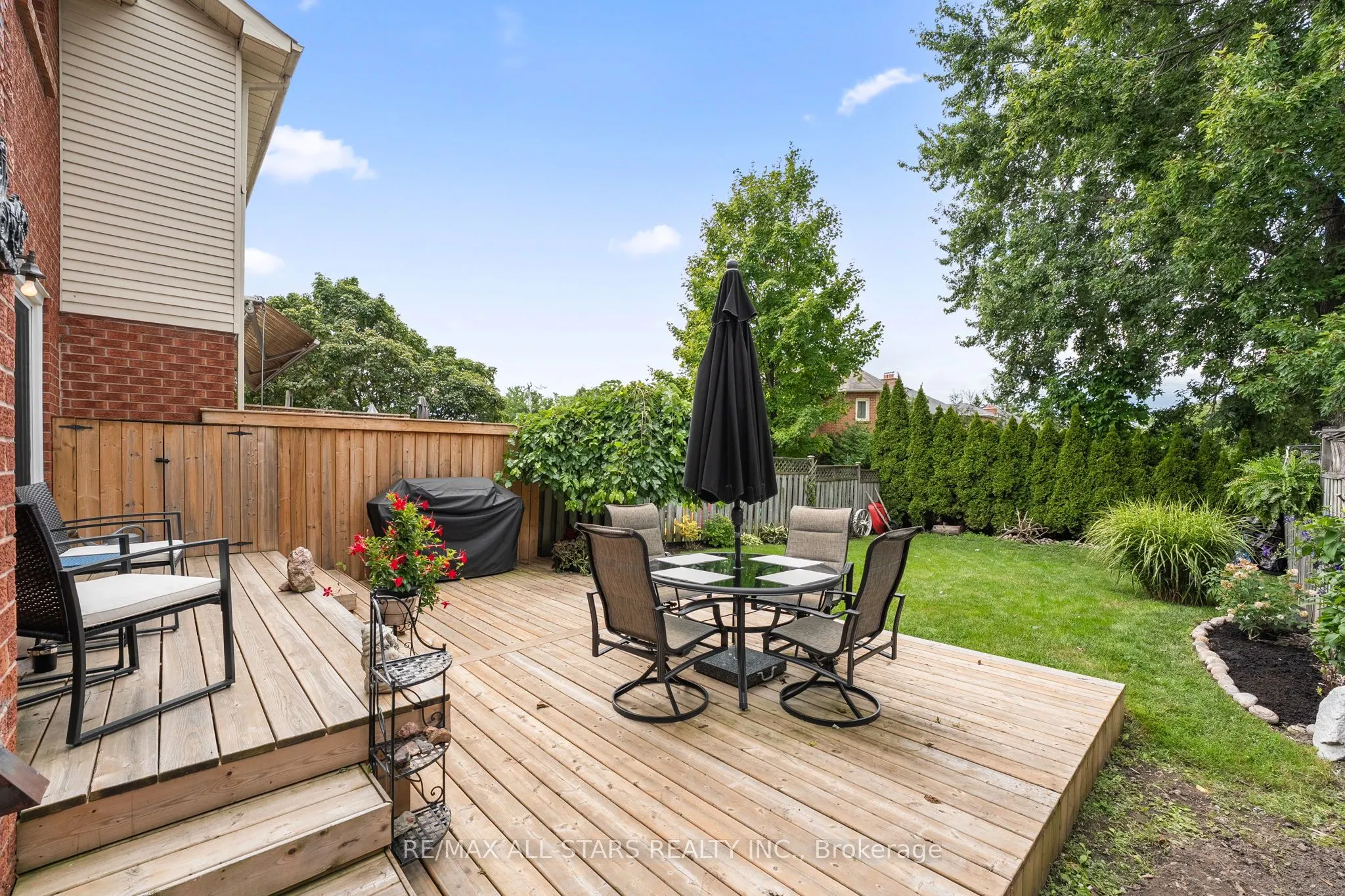 10 Skybird Lane