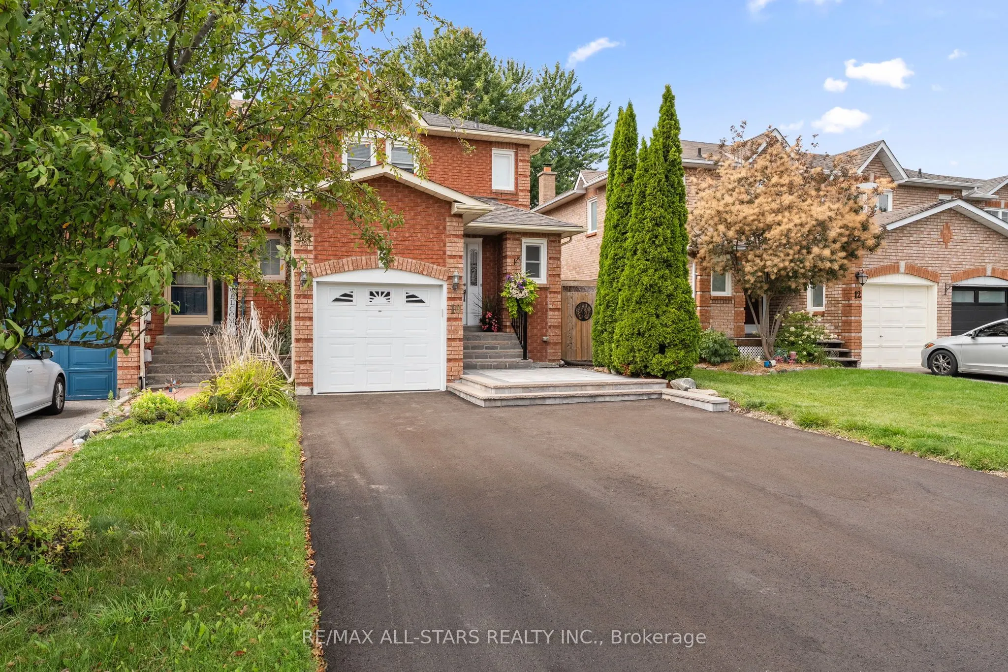 10 Skybird Lane