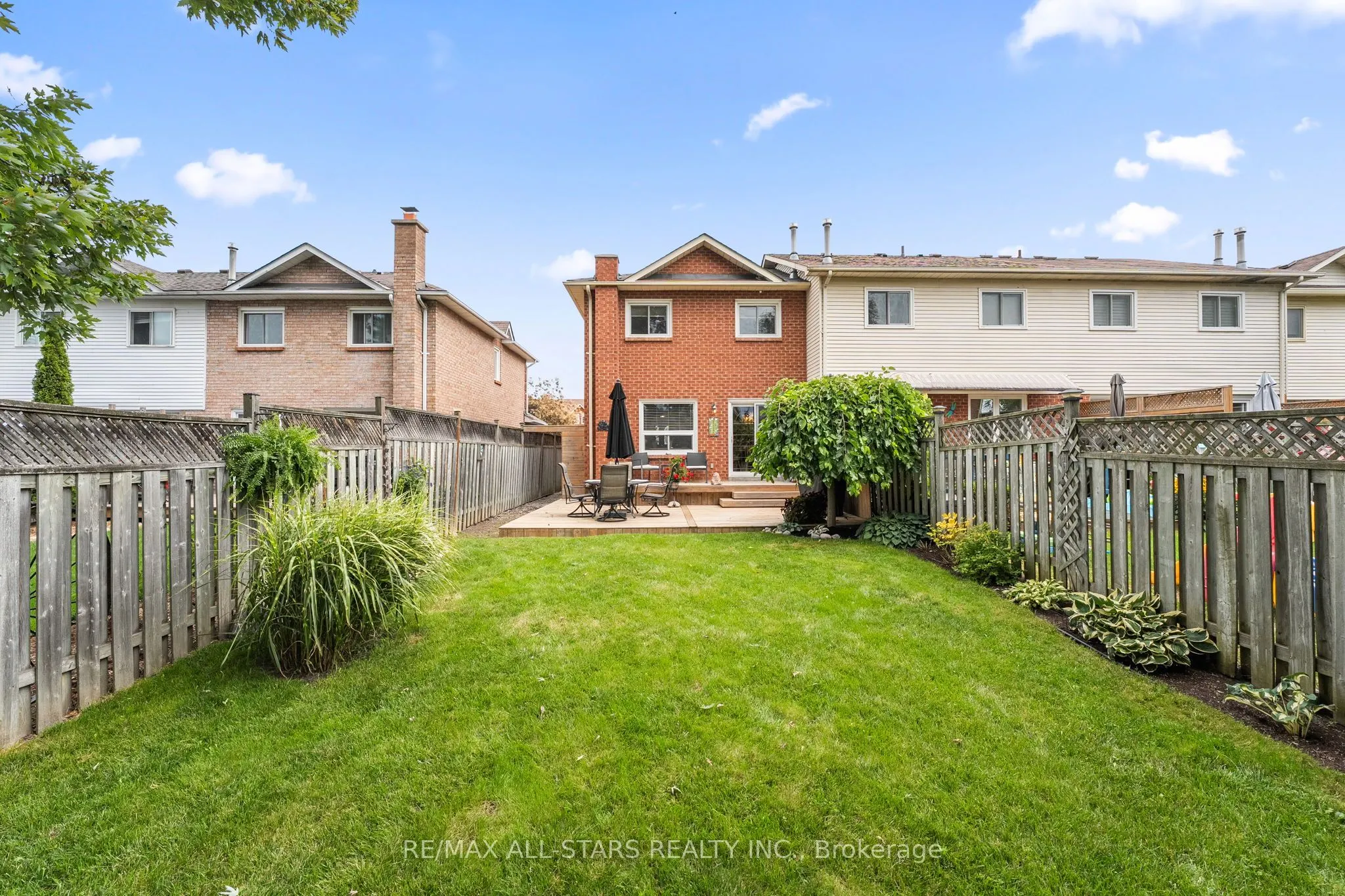 10 Skybird Lane