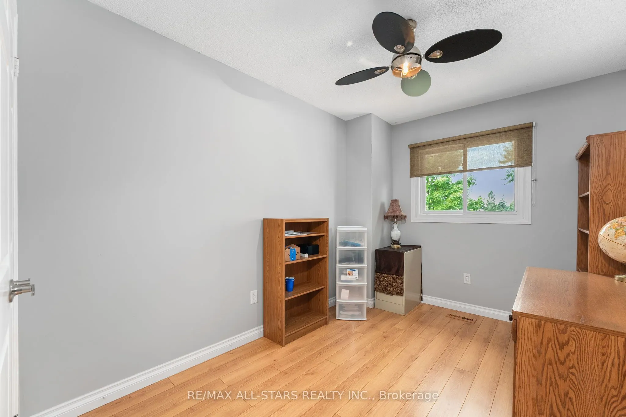 10 Skybird Lane