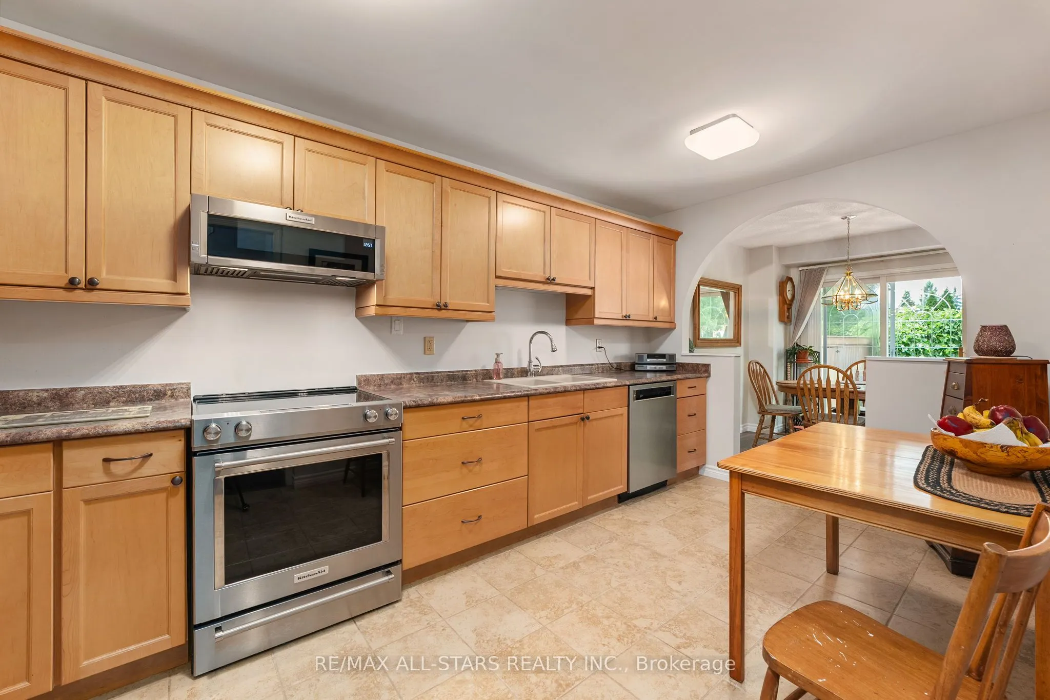 10 Skybird Lane
