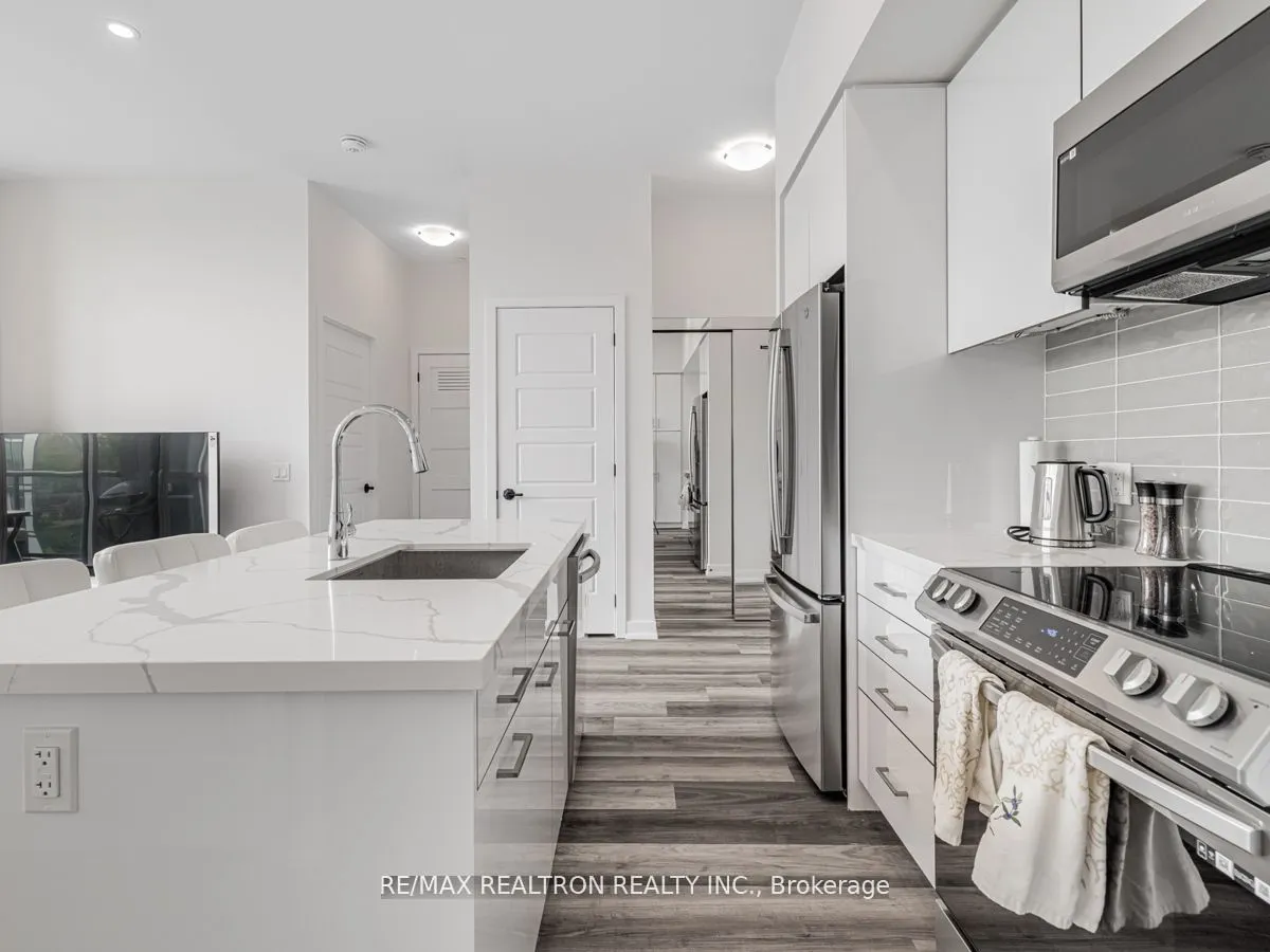 415 Sea Ray Avenue, #421