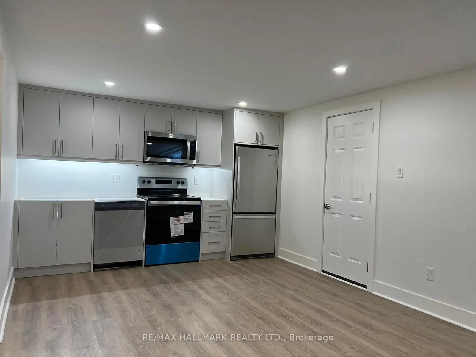 429 Elm Road, #Bsmt