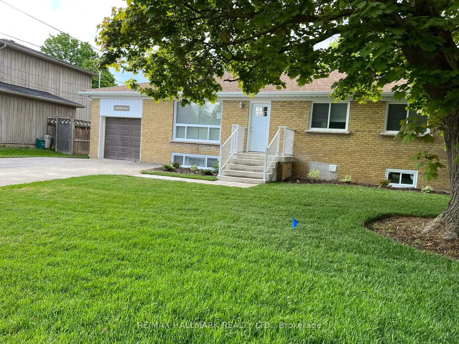 429 Elm Road, #Bsmt