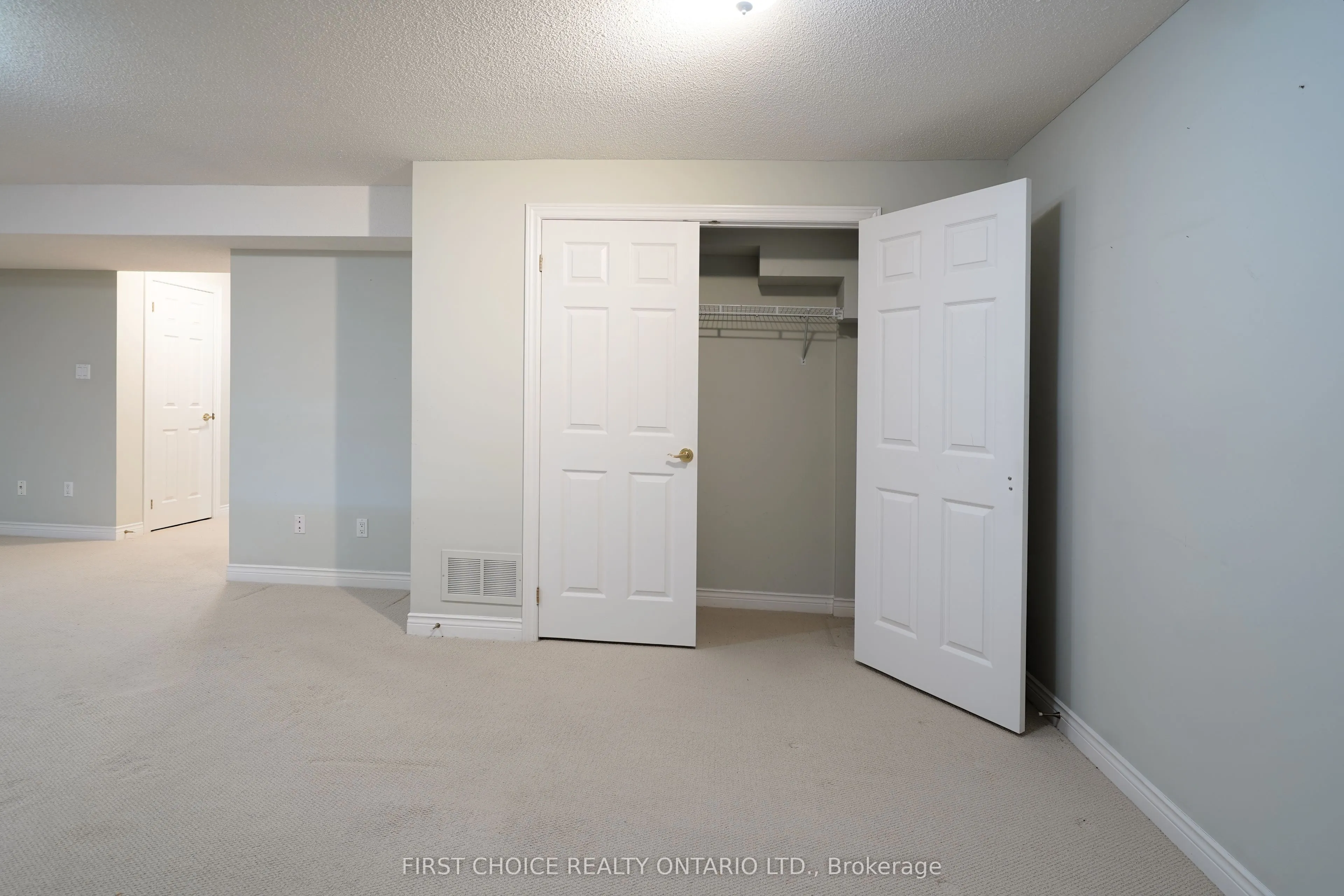 6 Forest Link Court, #7