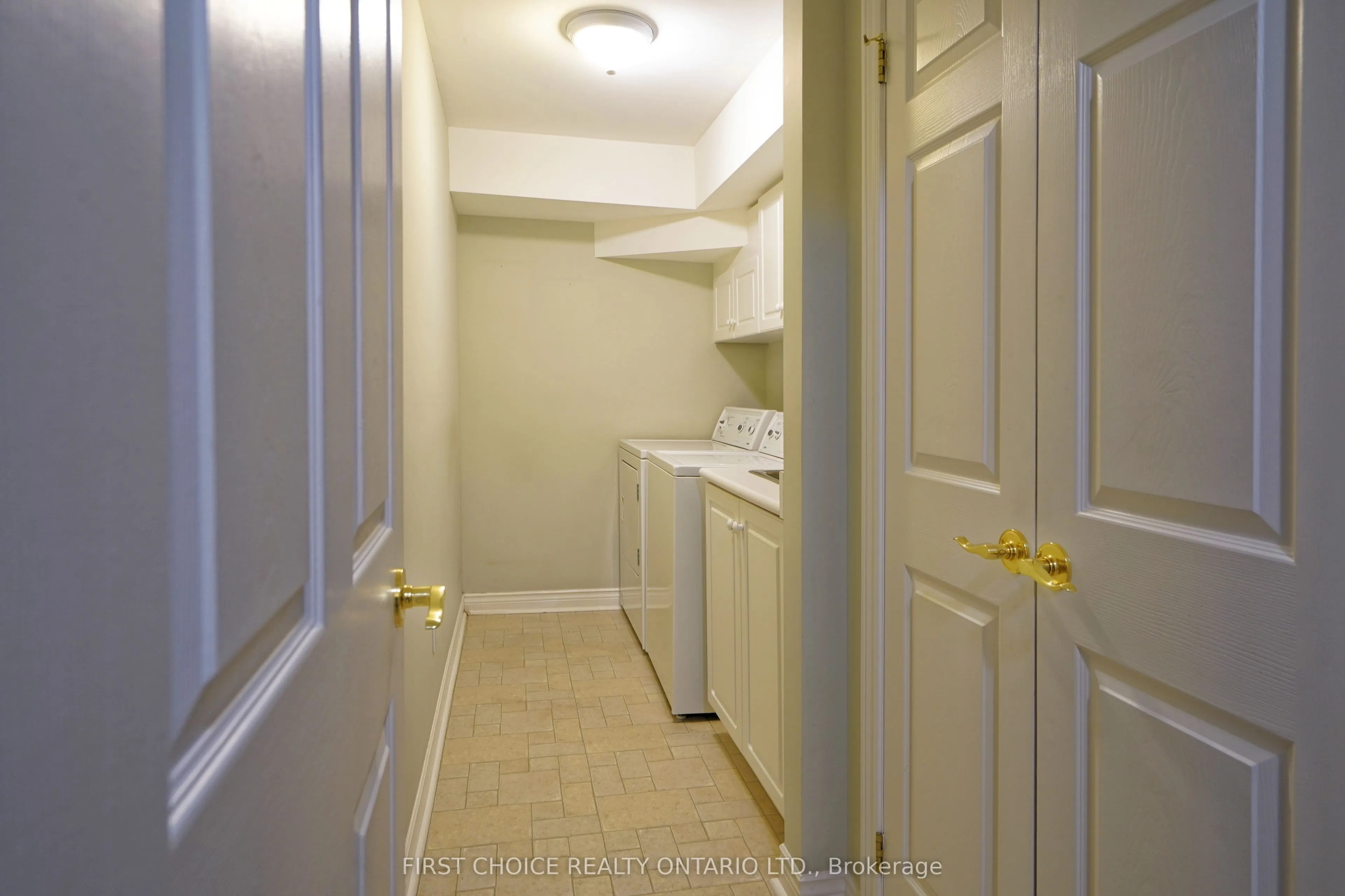 6 Forest Link Court, #7