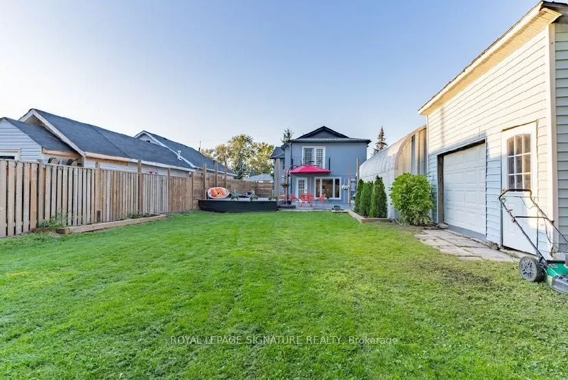 245 Bayview Avenue