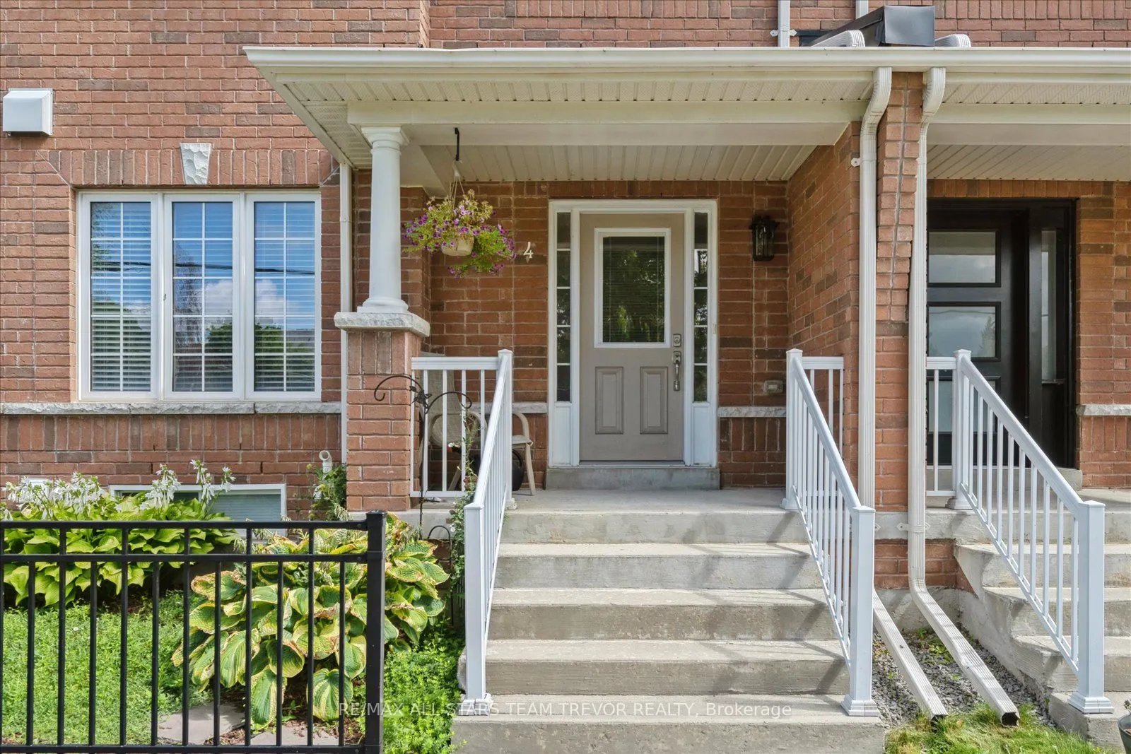 4 Caserta Street