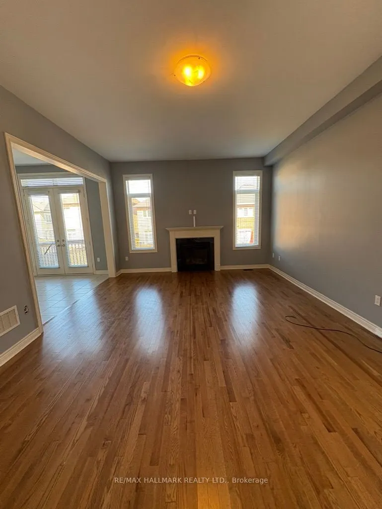 163 Inverness Way