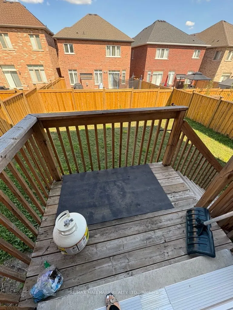 163 Inverness Way