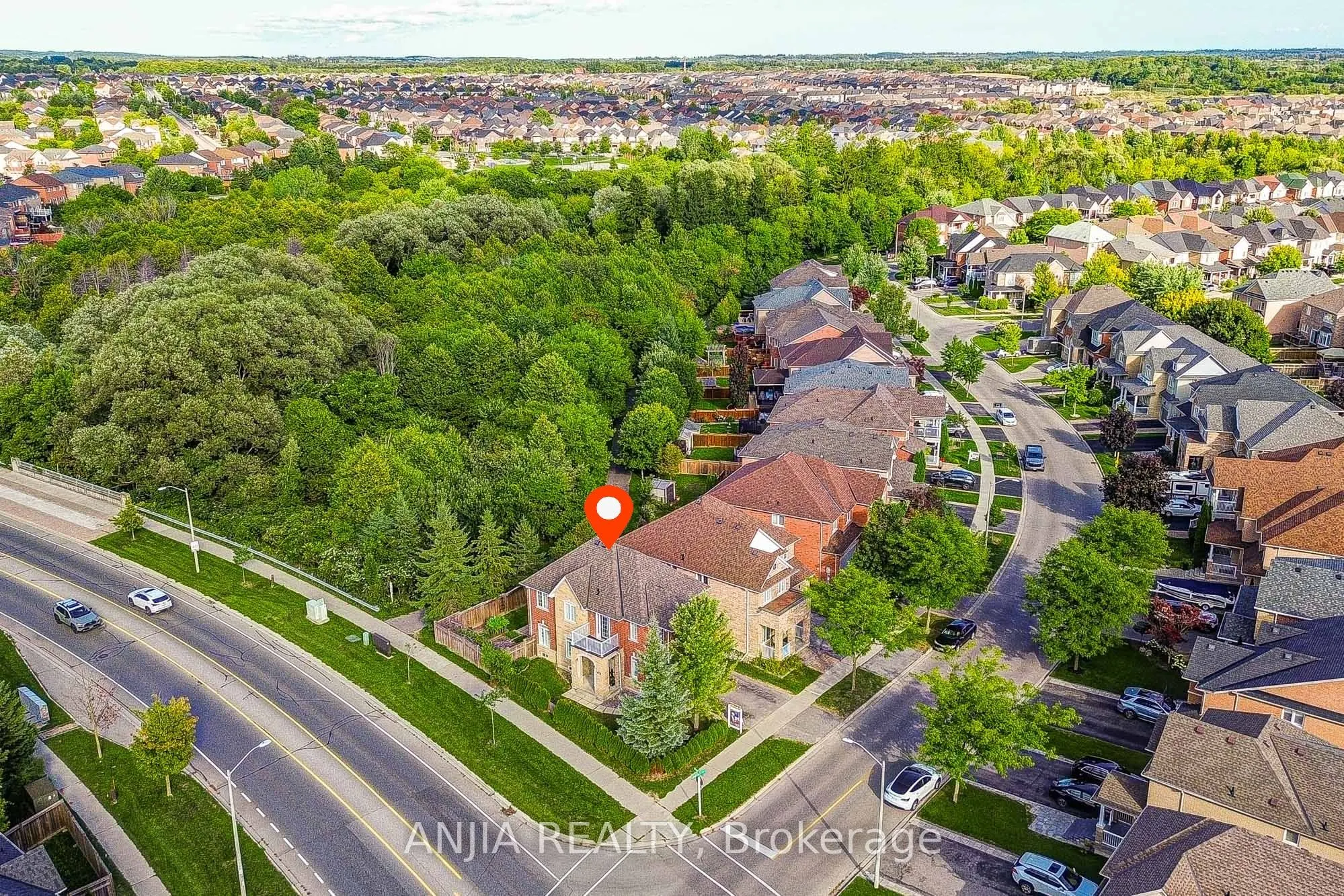 4 James Ratcliff Avenue