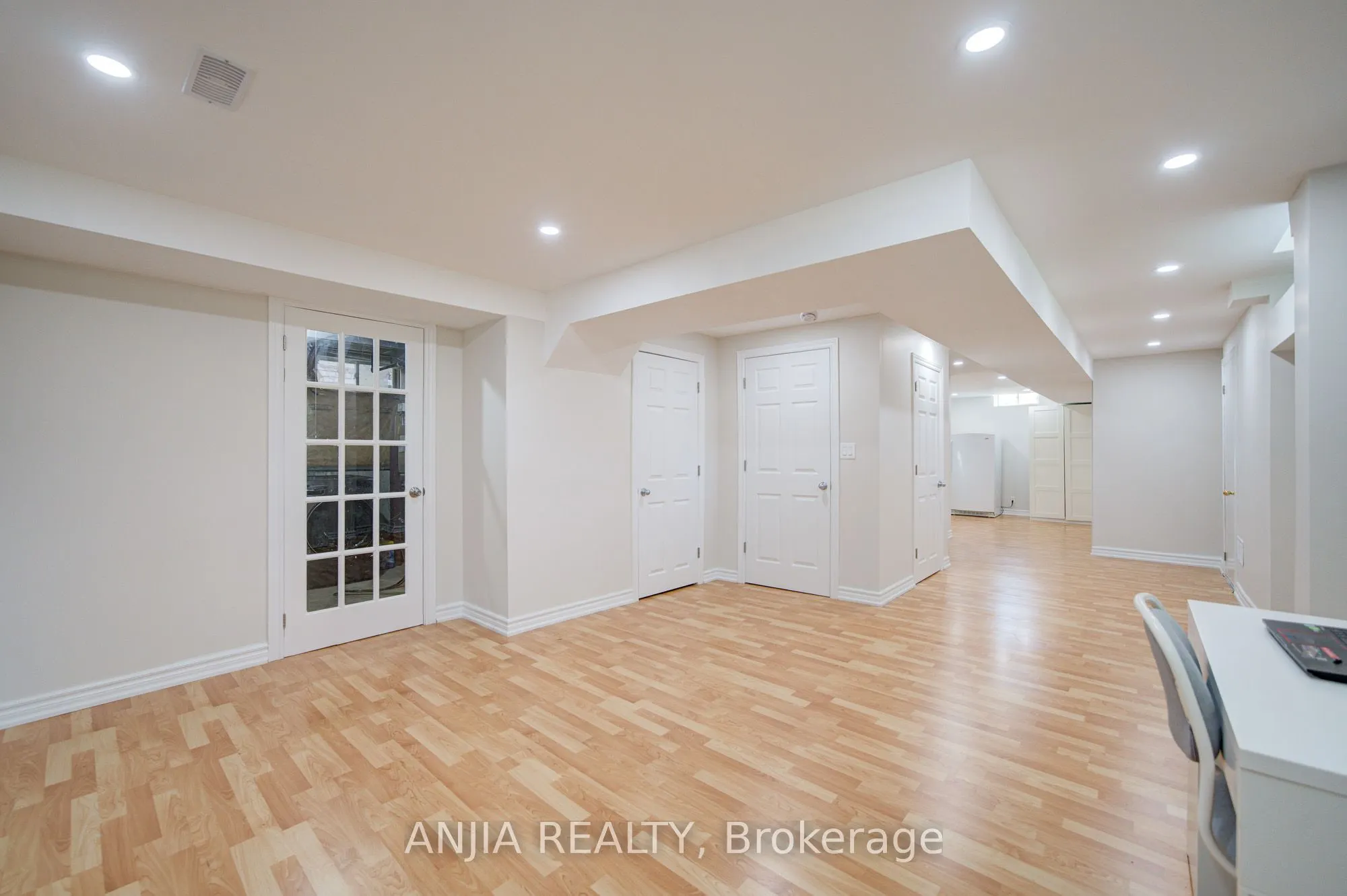 4 James Ratcliff Avenue