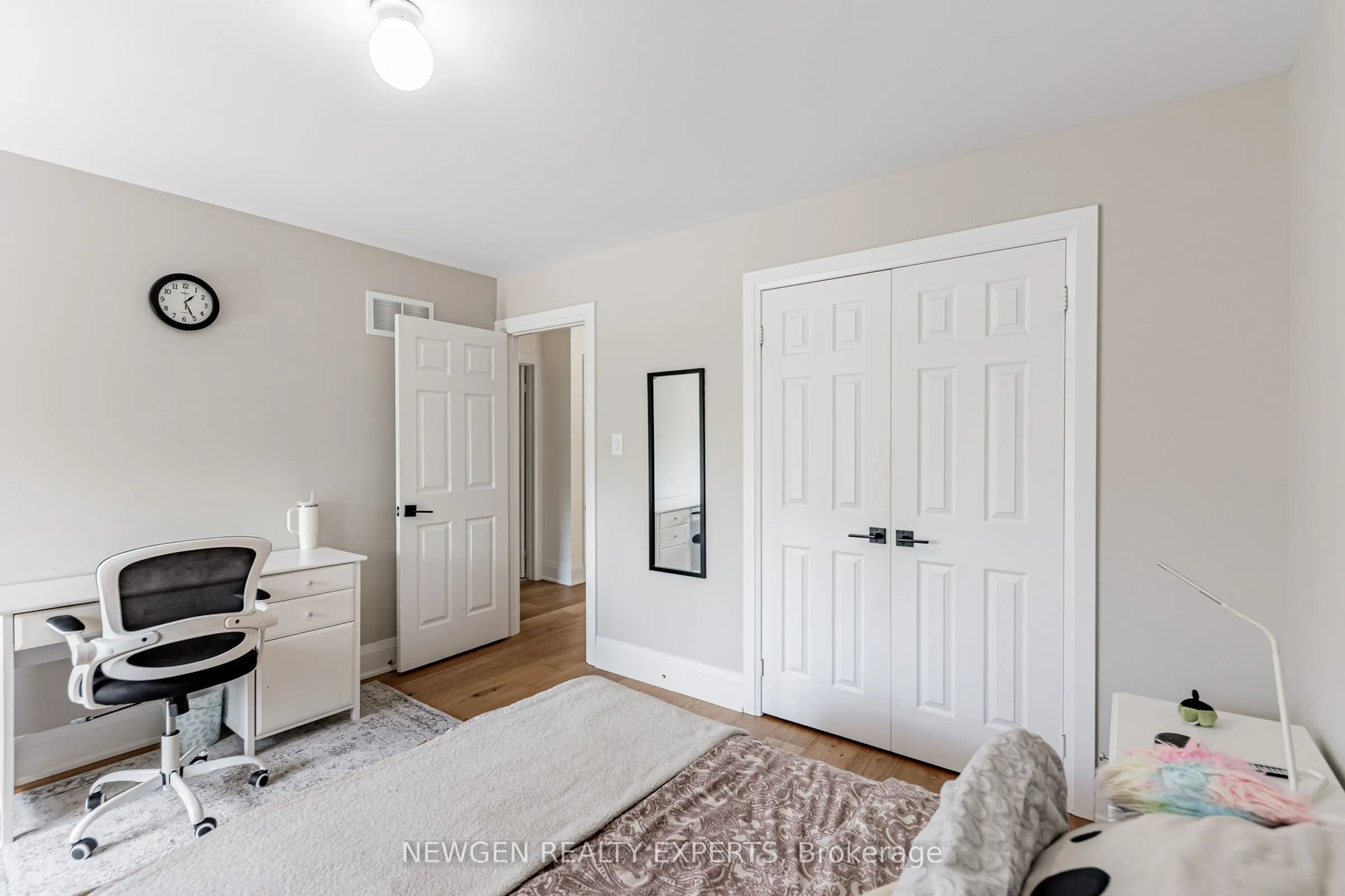 295 Petticoat Road
