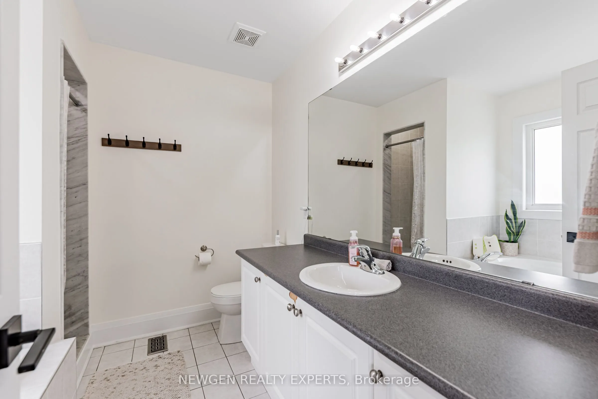 295 Petticoat Road