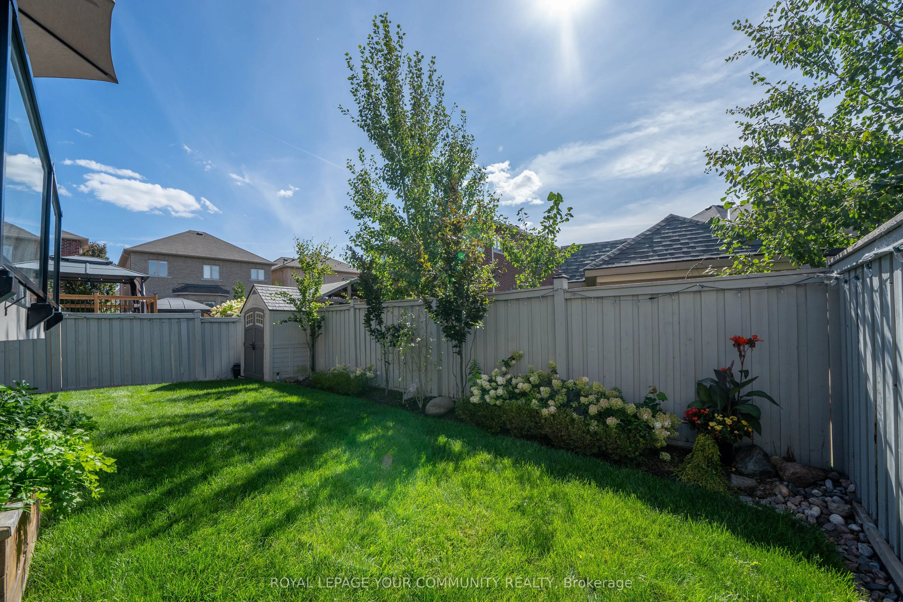 306 West Lawn Crescent