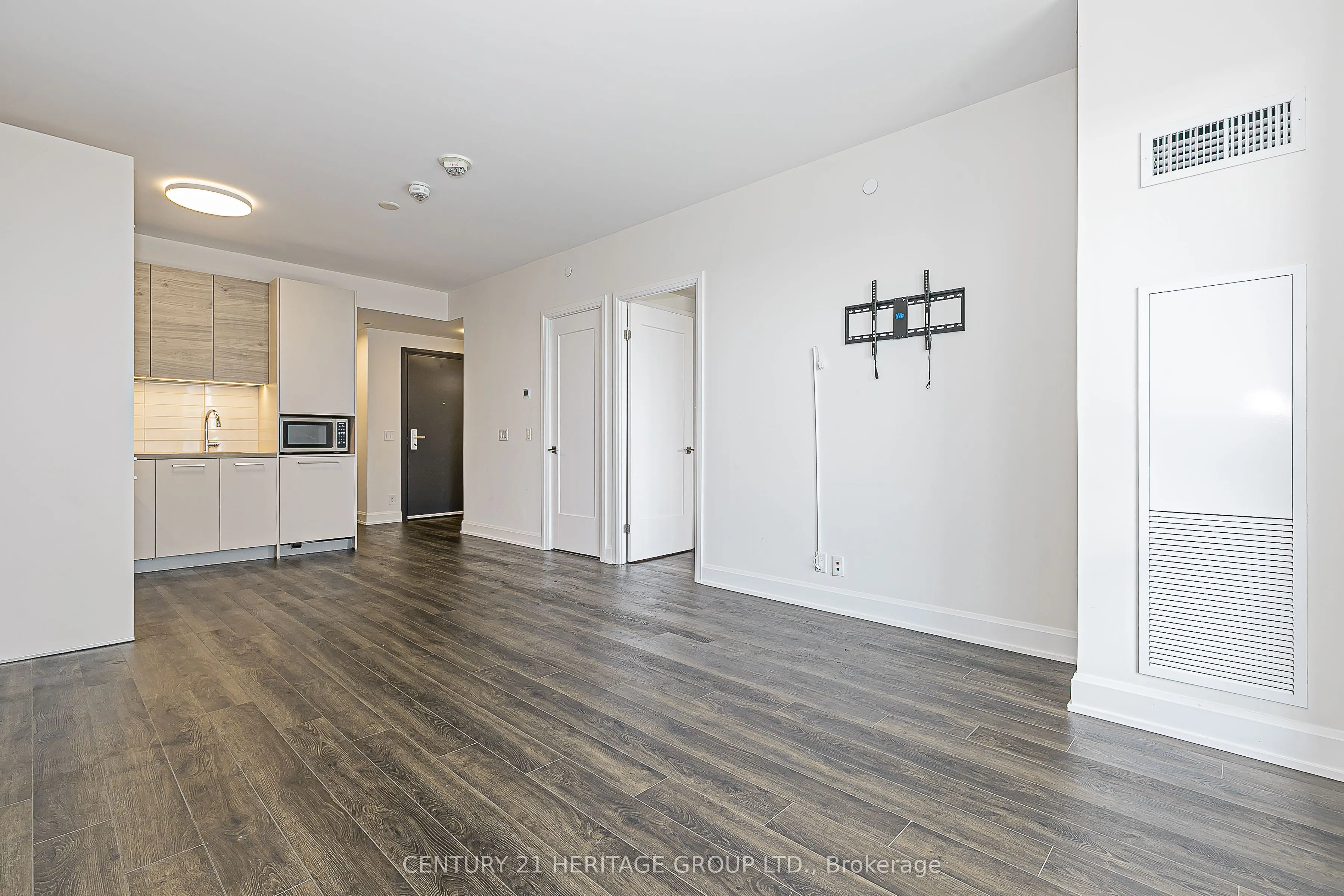 12 Gandhi Lane, #1703