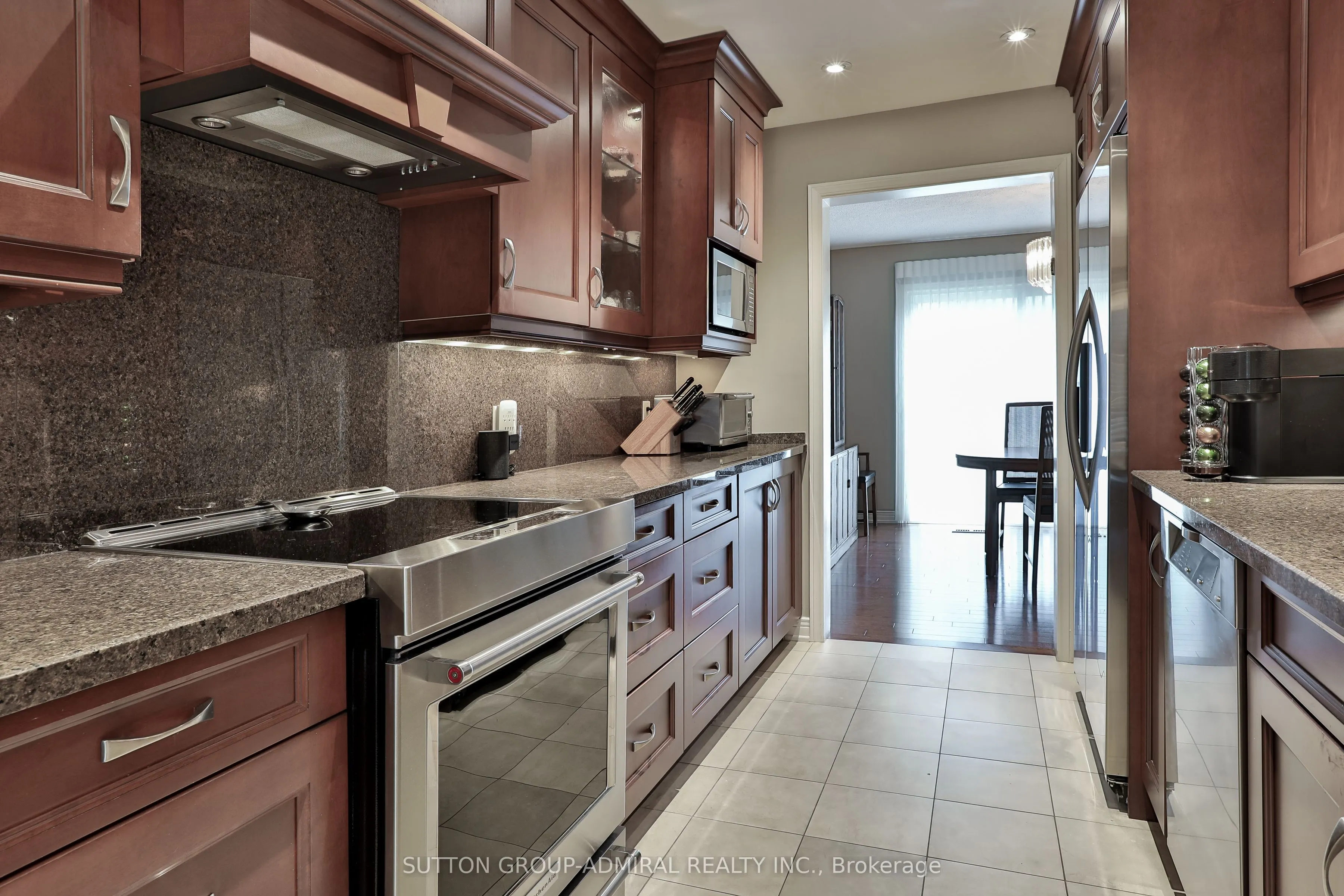 135 Heatherton Way