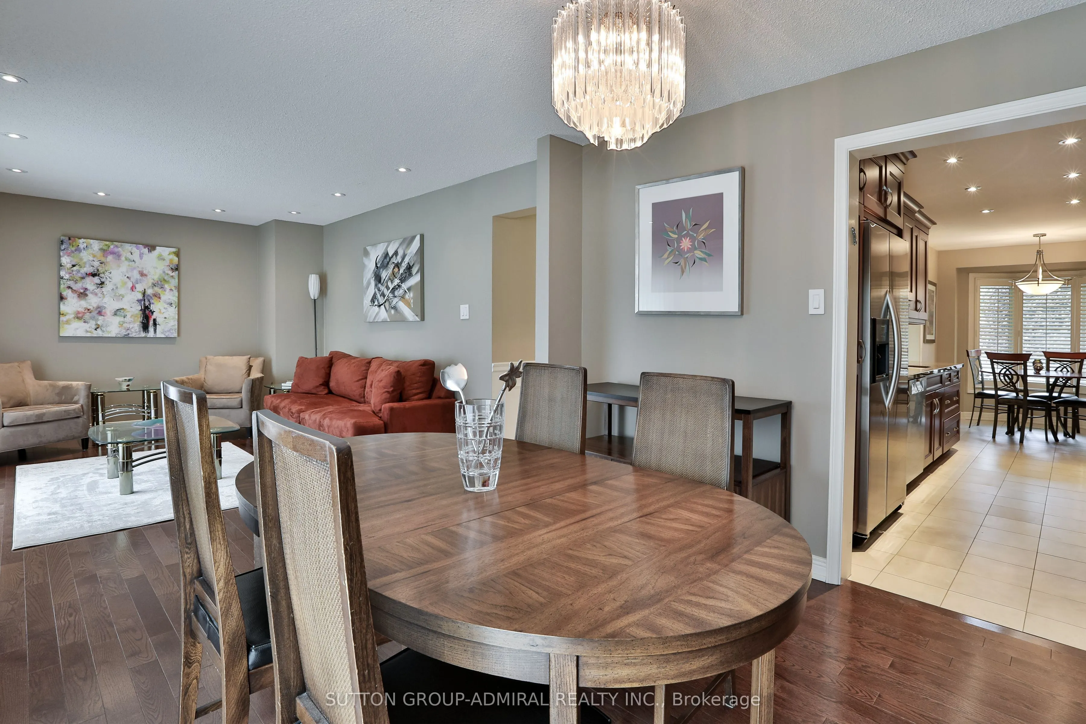 135 Heatherton Way