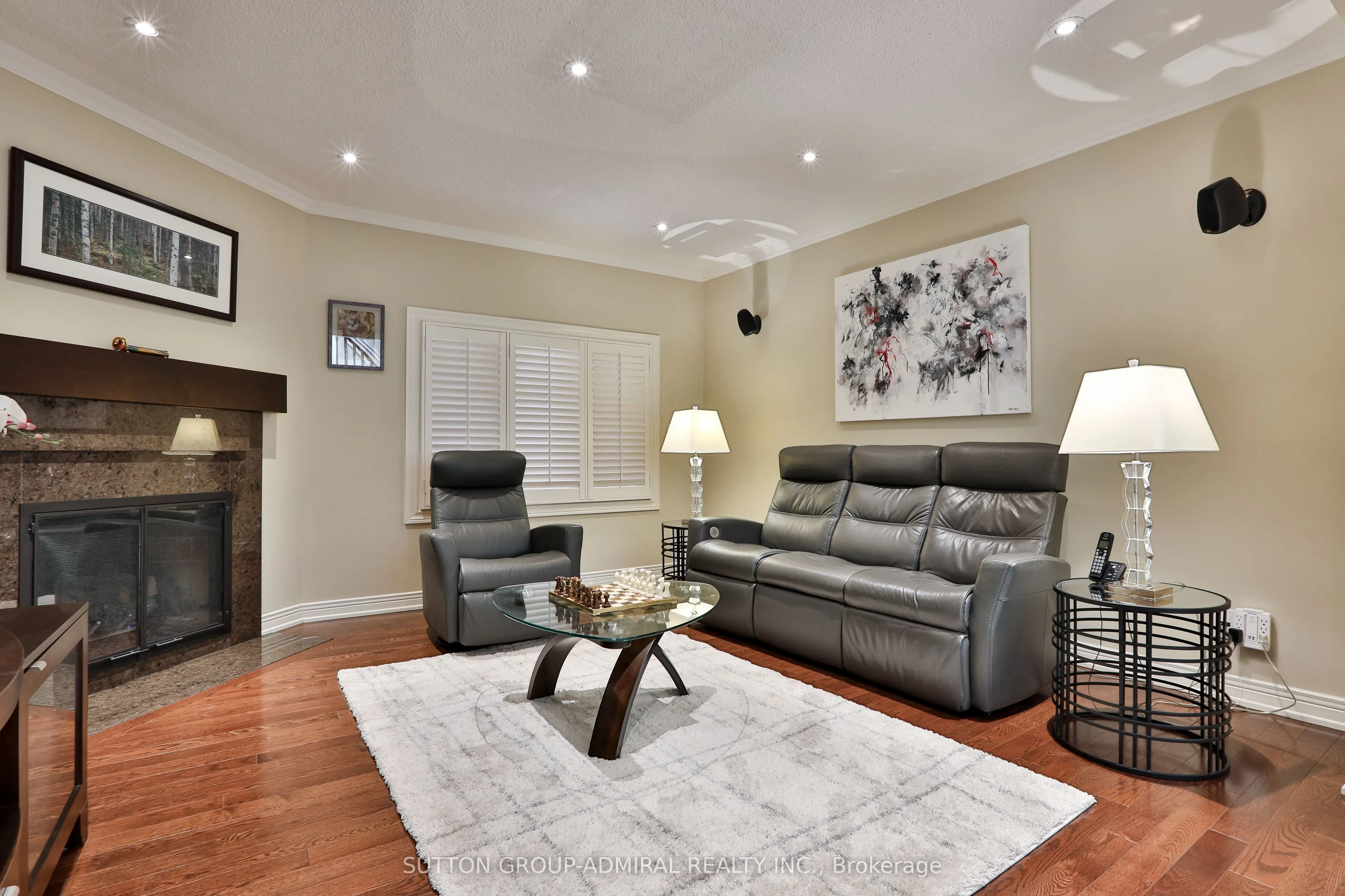 135 Heatherton Way