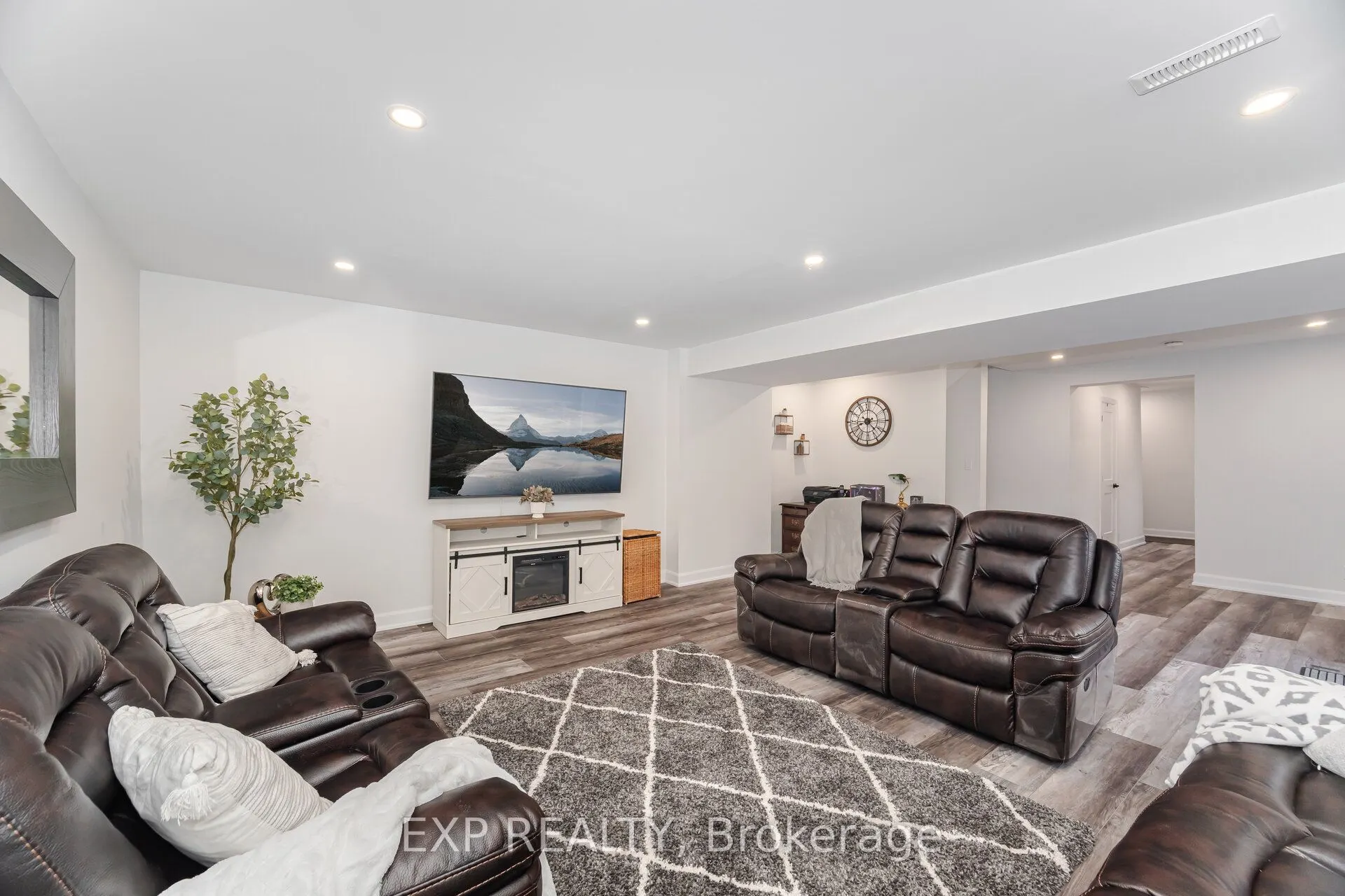 19 Gallowood Trail