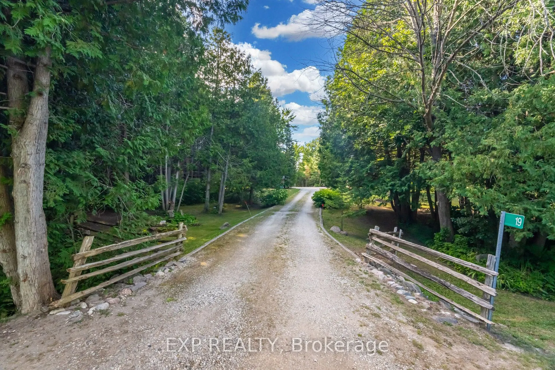 19 Gallowood Trail